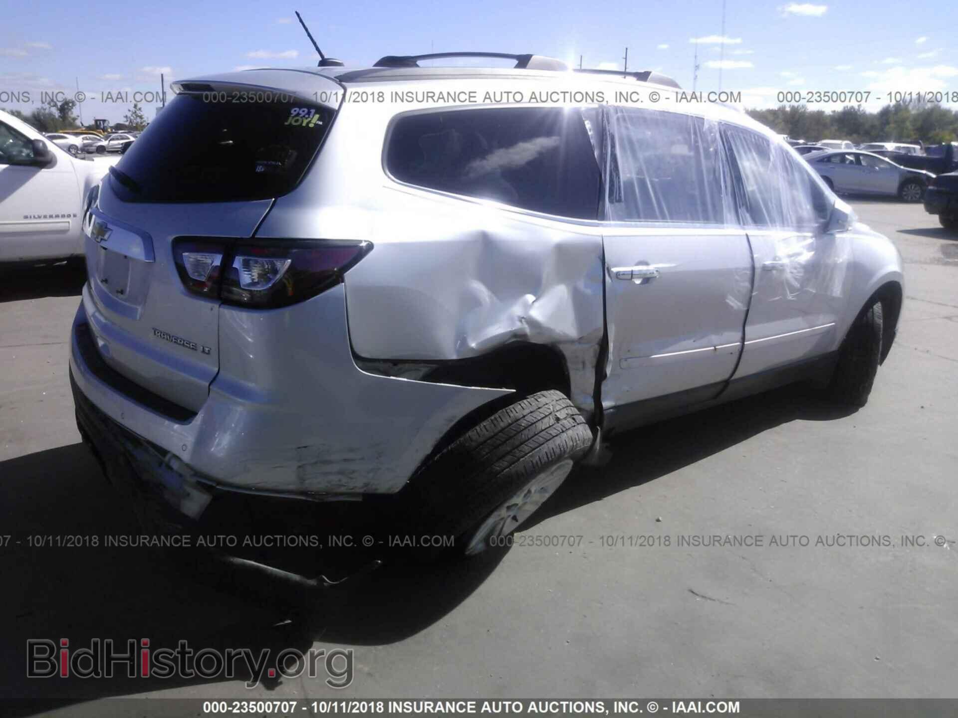 2014 Chevrolet Traverse - VIN: 1GNKRGKD1EJ116145 - Фото 4