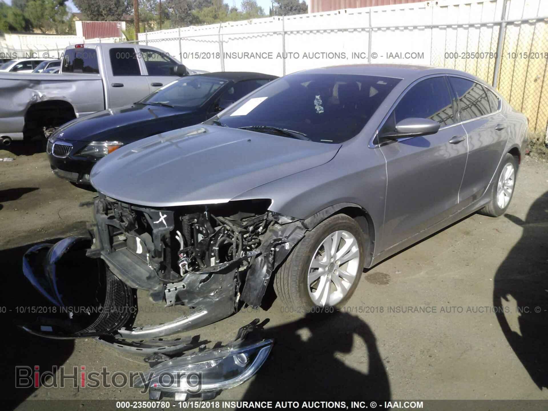 2015 CHRYSLER 200 - VIN: 1C3CCCAB3FN747288 - Photo 2