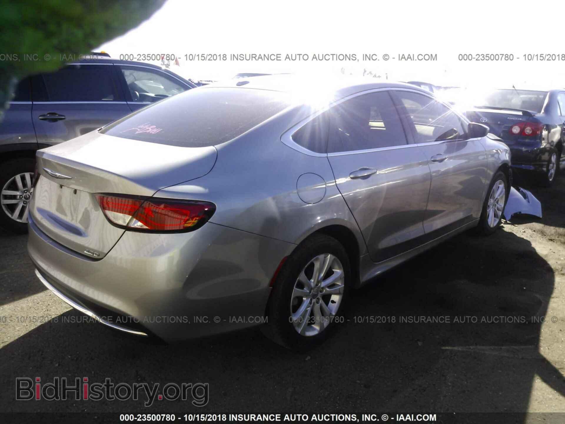 2015 CHRYSLER 200 - VIN: 1C3CCCAB3FN747288 - Photo 4