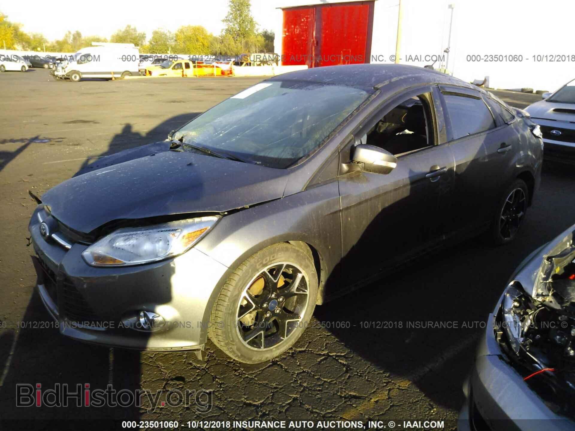 2014 FORD FOCUS - VIN: 1FADP3F27EL176899 - Фото 2