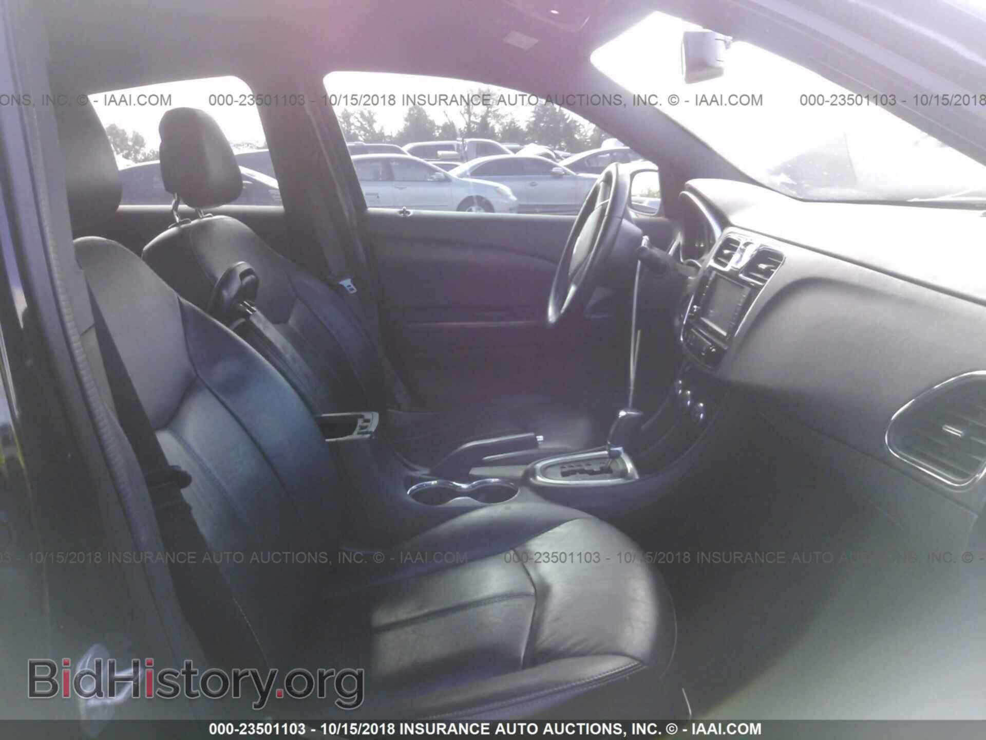 2012 Chrysler 200 - VIN: 1C3CCBCB0CN184204 - Фото 5