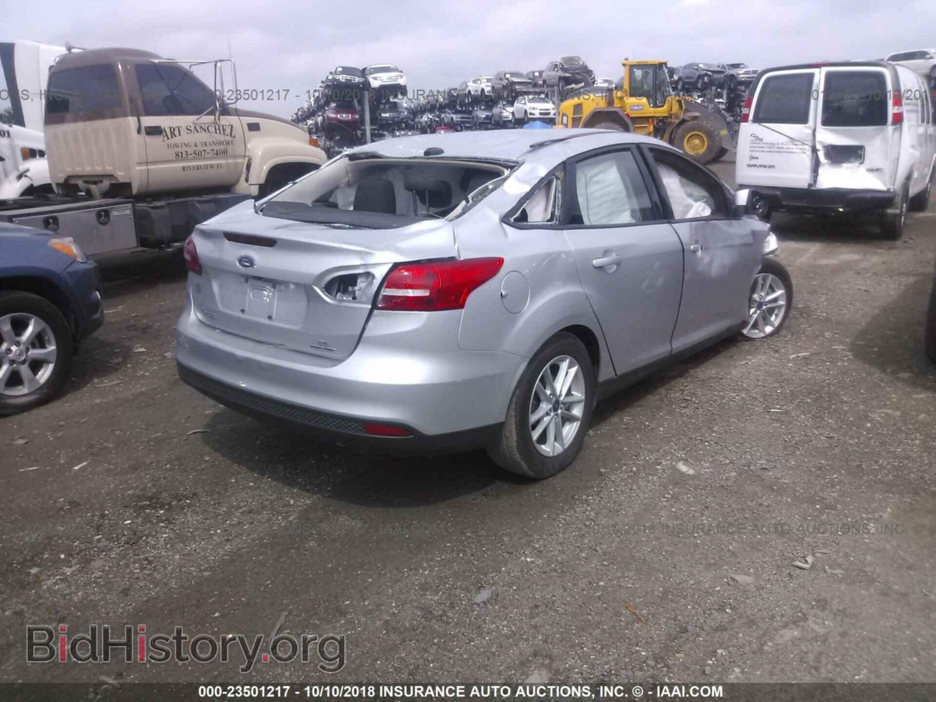 2016 Ford Focus - VIN: 1FADP3F29GL344898 - Фото 4