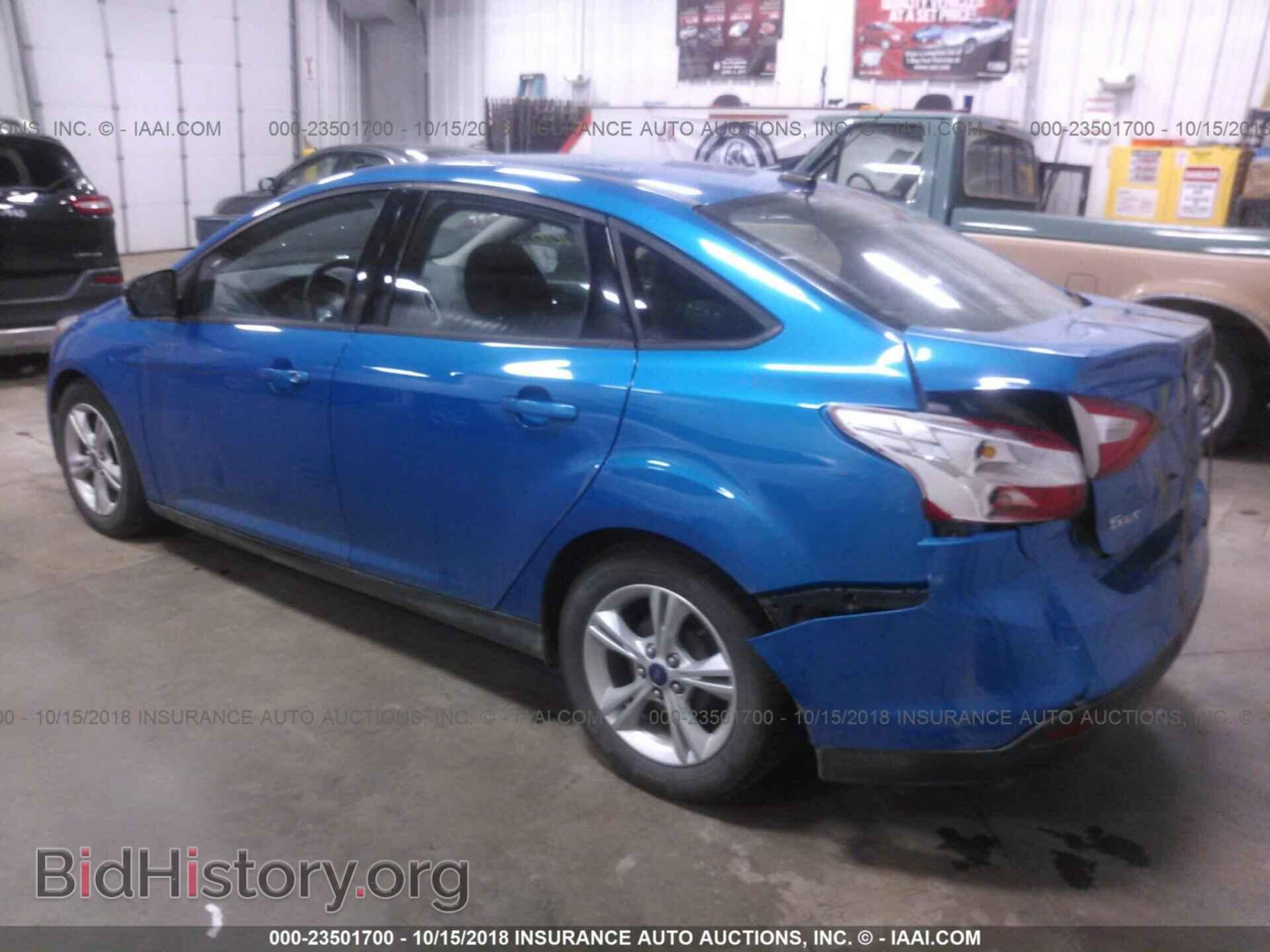 2014 Ford Focus - VIN: 1FADP3F28EL294136 - Photo 3