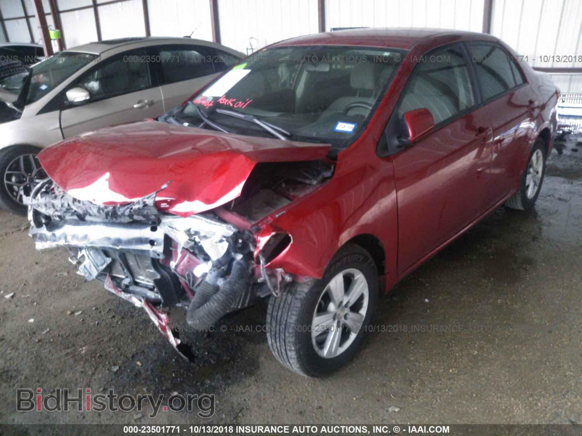 2011 Toyota Corolla - VIN: JTDBU4EEXB9163360 - Фото 2