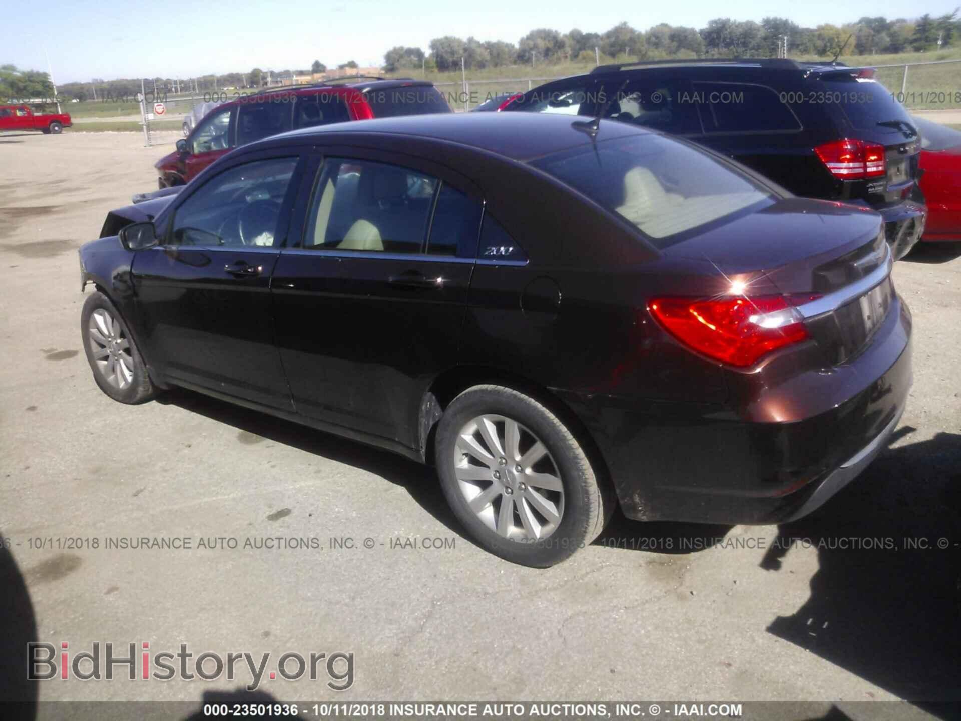 2013 CHRYSLER 200 - VIN: 1C3CCBBBXDN553539 - Photo 3