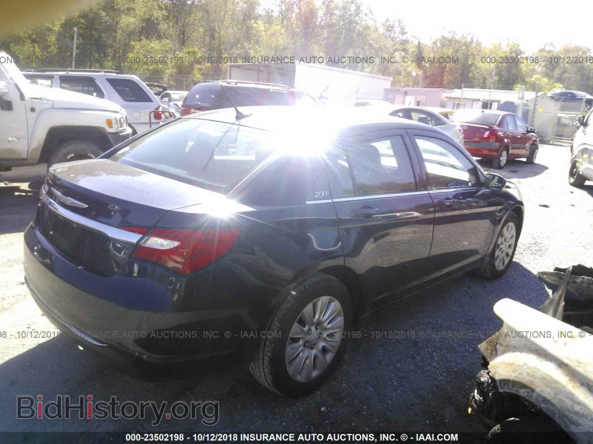 2012 Chrysler 200 - VIN: 1C3CCBAB1CN145270 - Фото 4