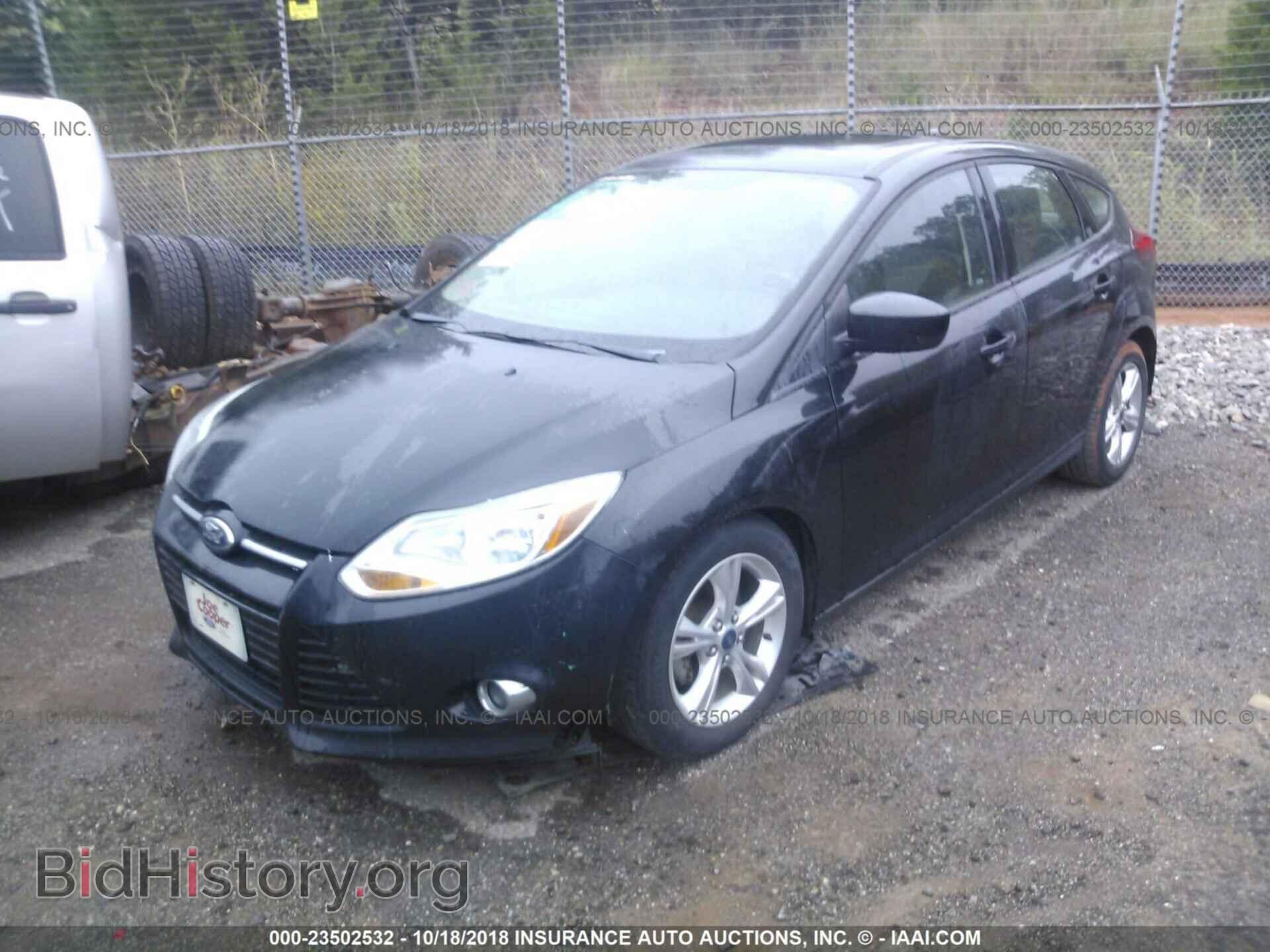 2012 Ford Focus - VIN: 1FAHP3K27CL386150 - Фото 2