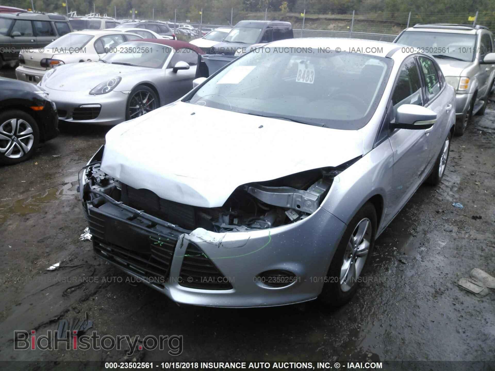 2013 Ford Focus - VIN: 1FADP3F29DL301870 - Фото 2