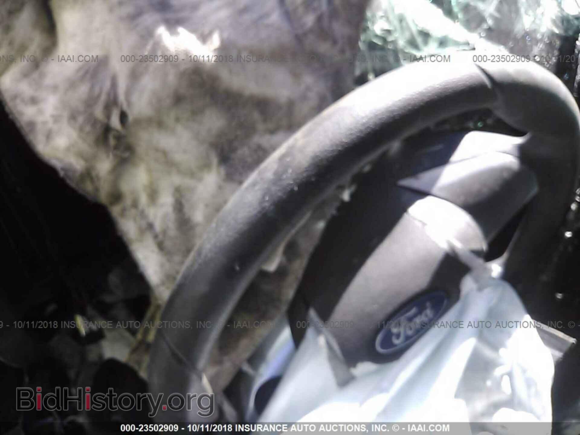2017 Ford Transit - VIN: NM0LS7E72H1337424 - Photo 7