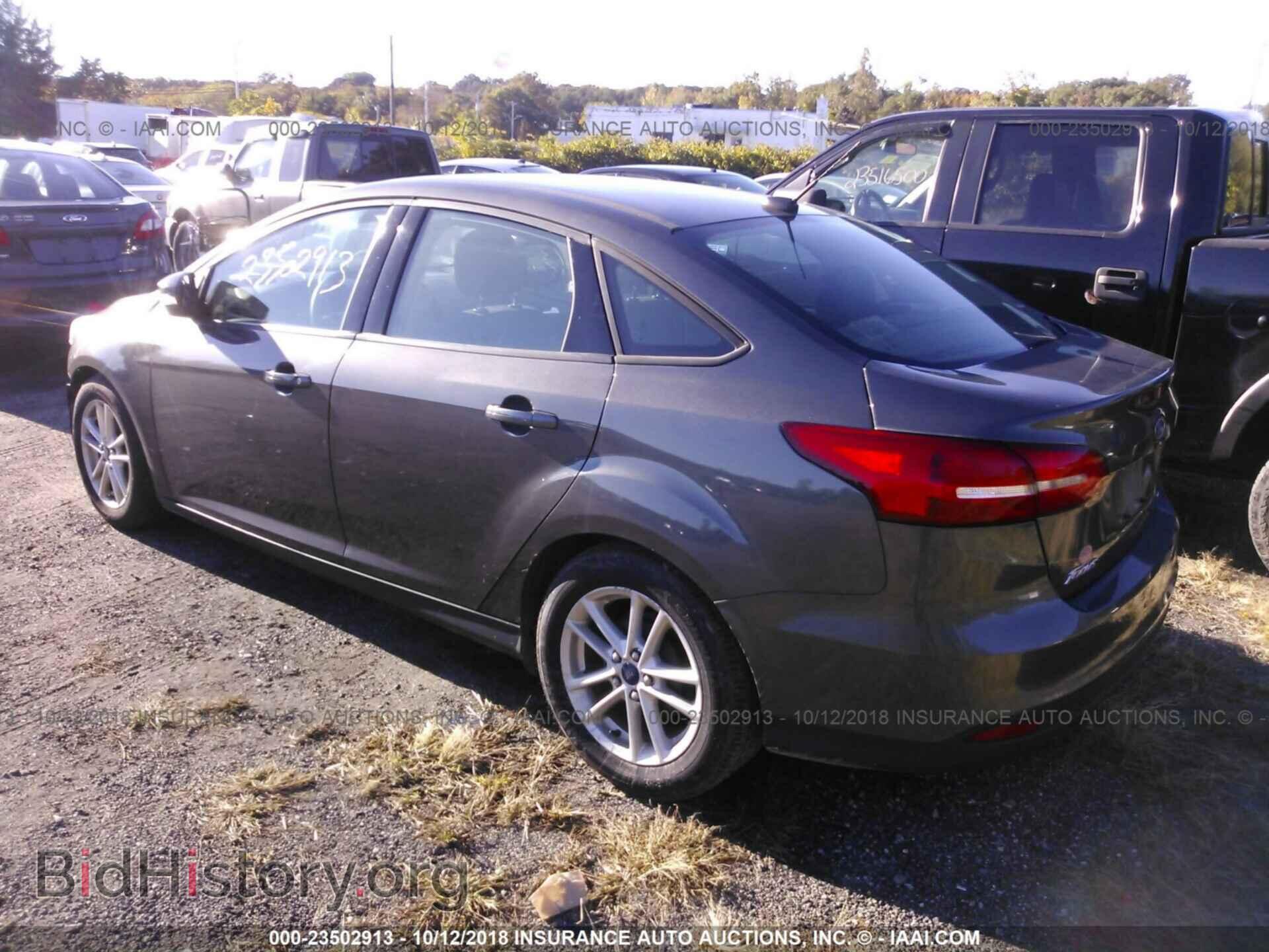 2015 Ford Focus - VIN: 1FADP3F21FL343145 - Фото 3