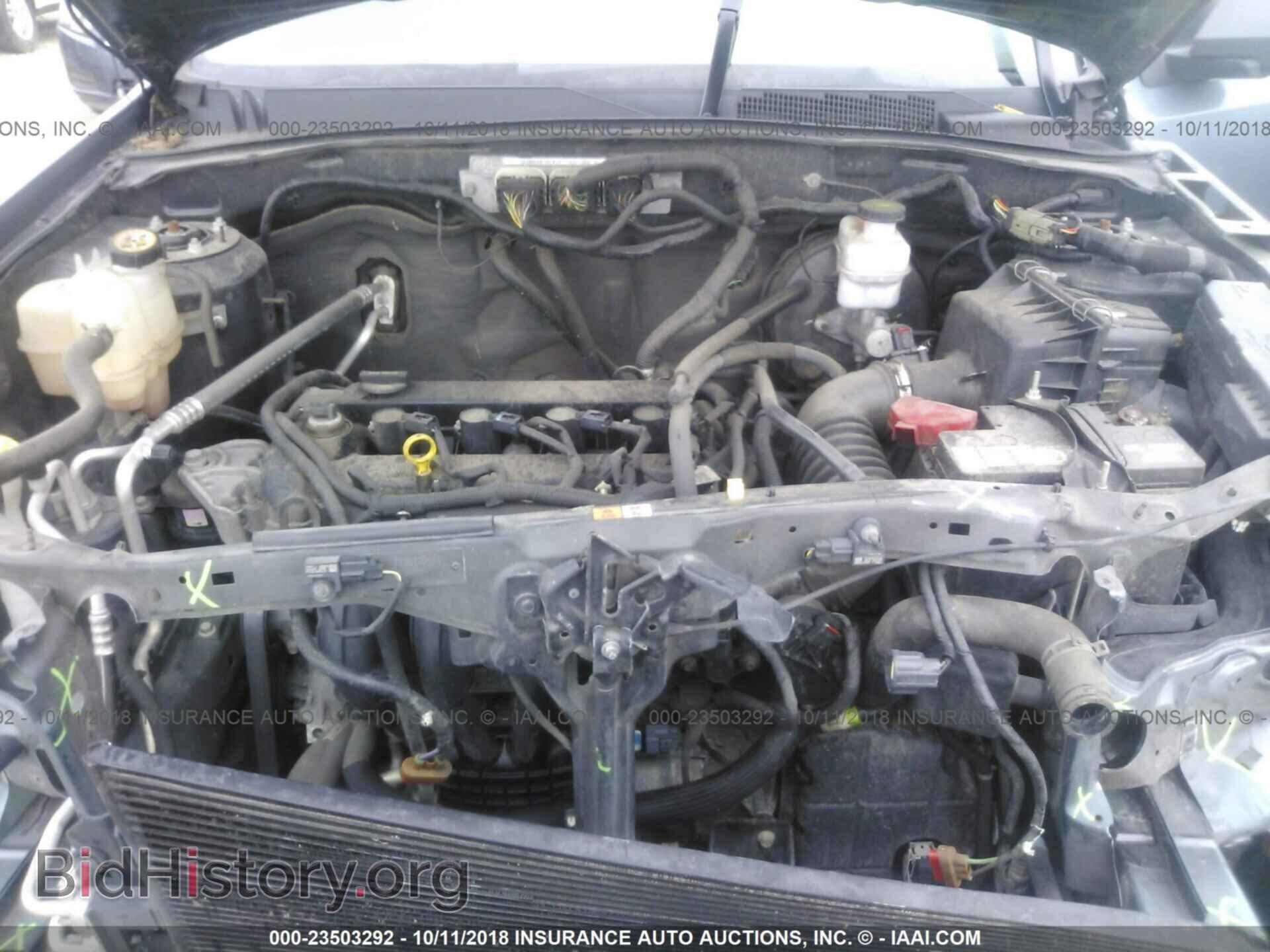 2012 Ford Escape - VIN: 1FMCU0D78CKA82802 - Photo 10