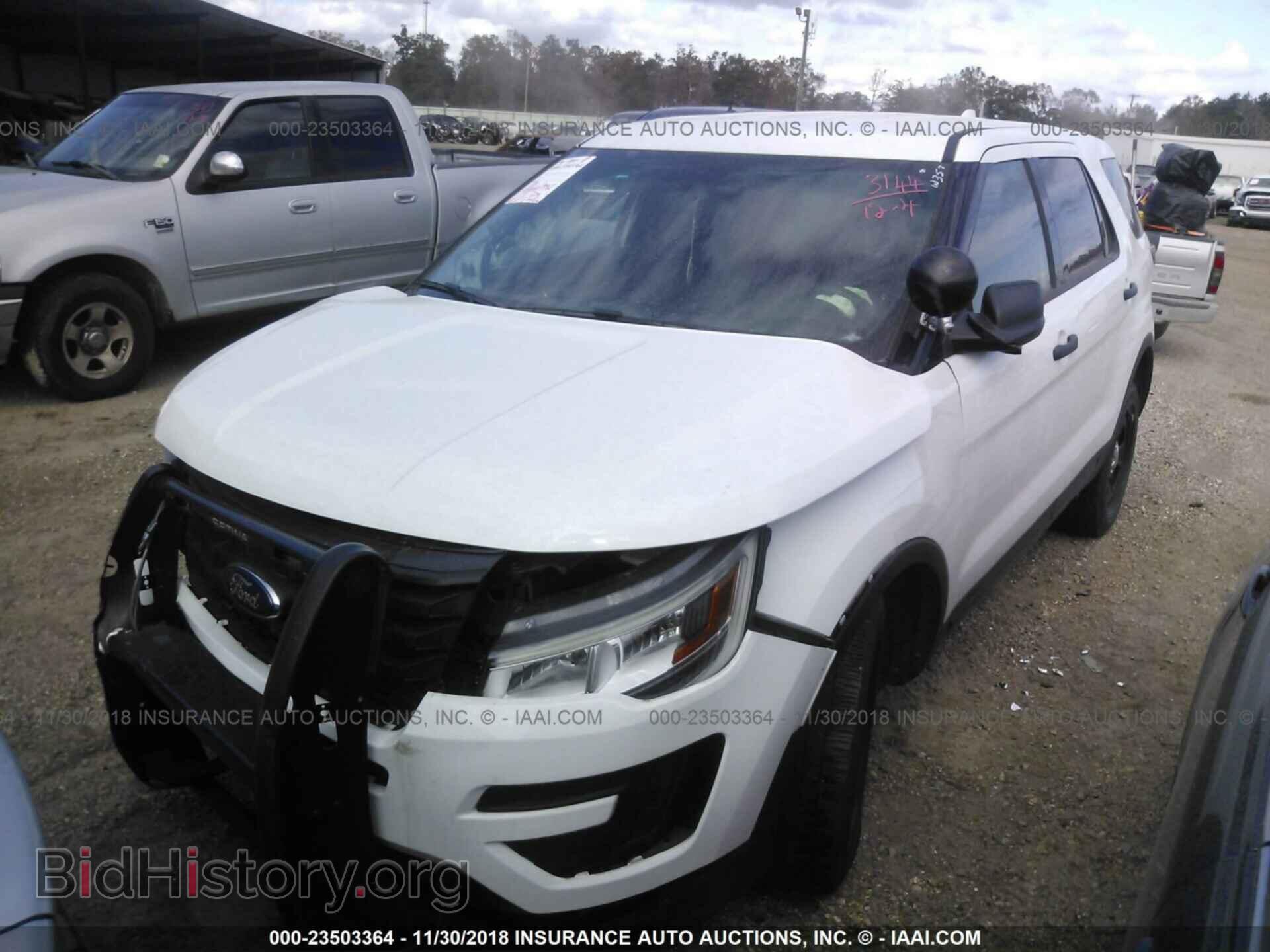 2017 Ford Explorer - VIN: 1FM5K8AR3HGB71545 - Photo 2