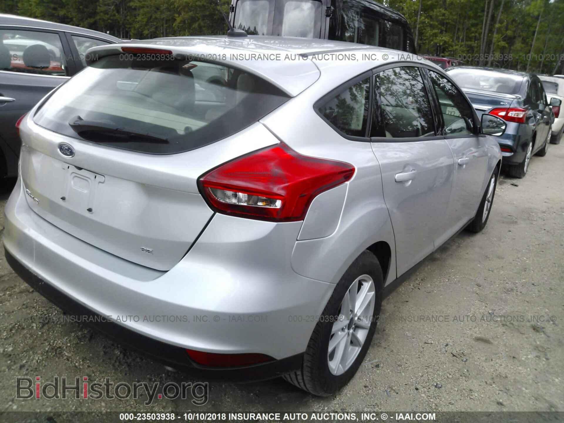 2018 Ford Focus - VIN: 1FADP3K28JL288420 - Фото 4