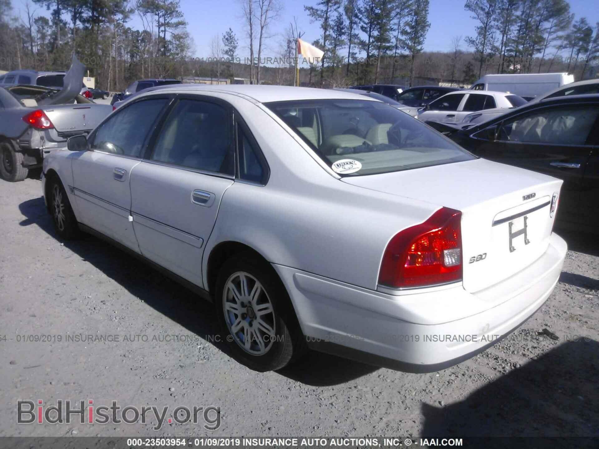 2004 VOLVO S80 - VIN: YV1TS59H241377999 - Фото 3