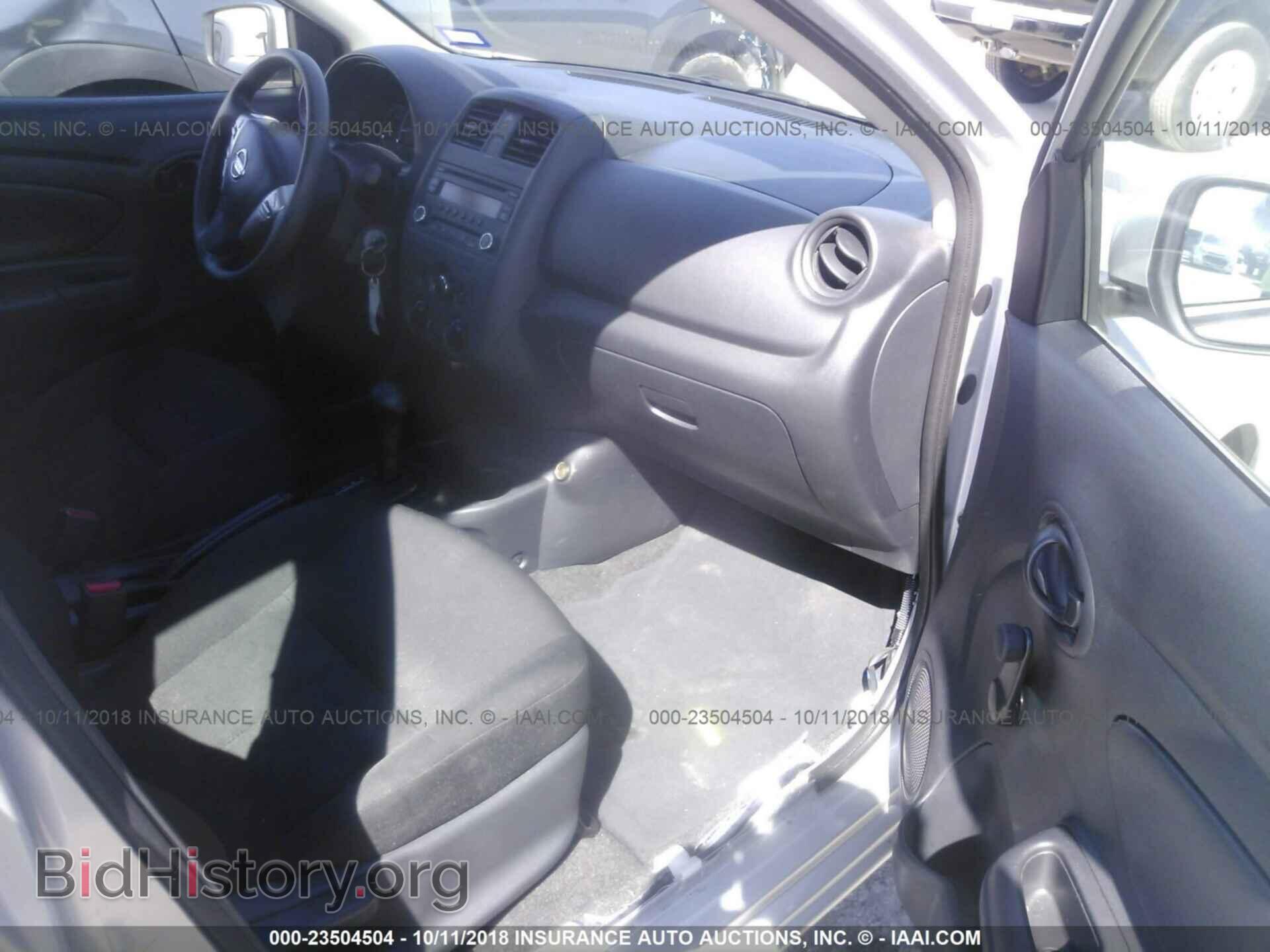 2017 Nissan Versa - VIN: 3N1CN7AP3HL860012 - Photo 5