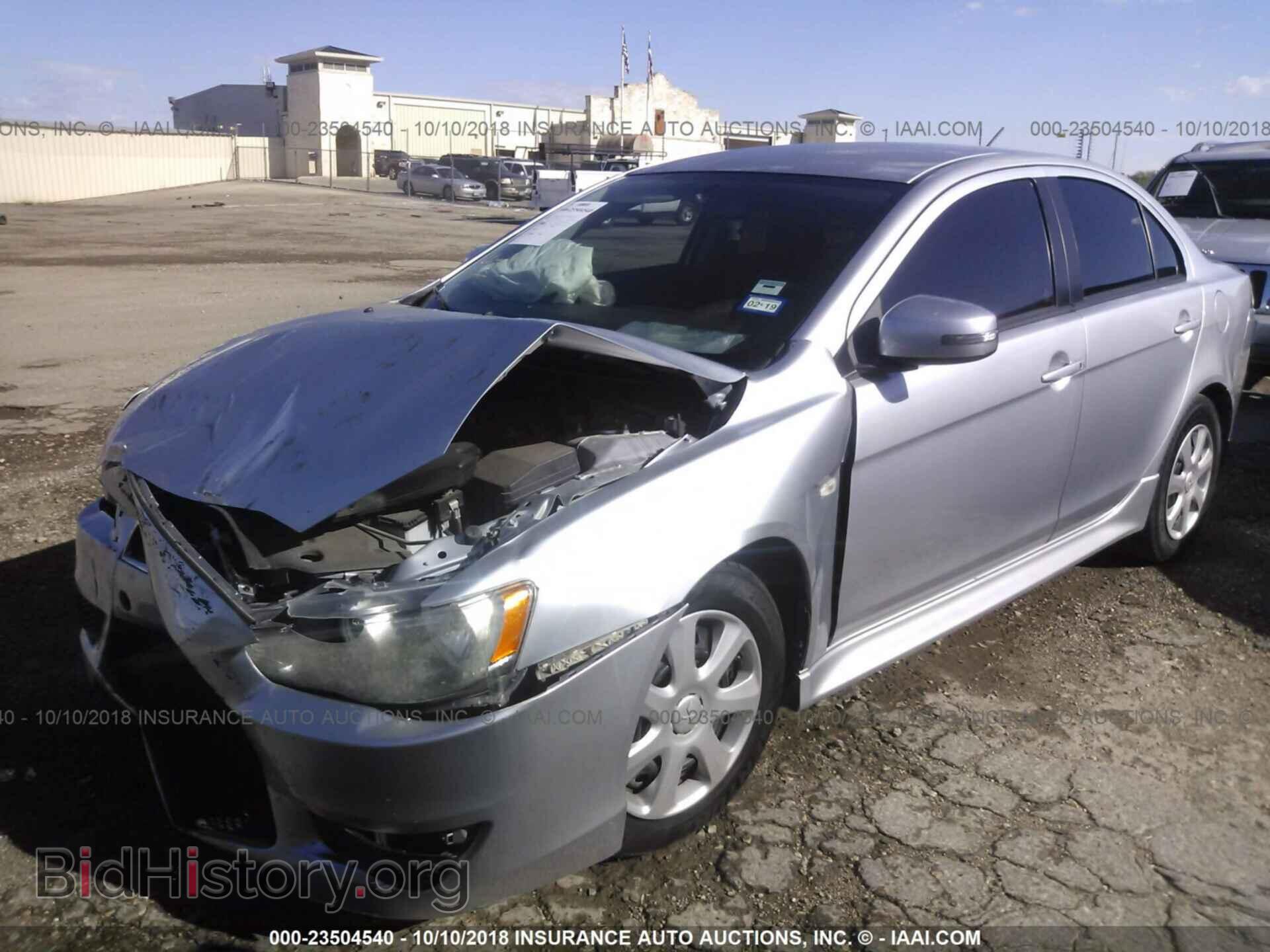 2015 Mitsubishi Lancer - VIN: JA32U2FU7FU022757 - Фото 2