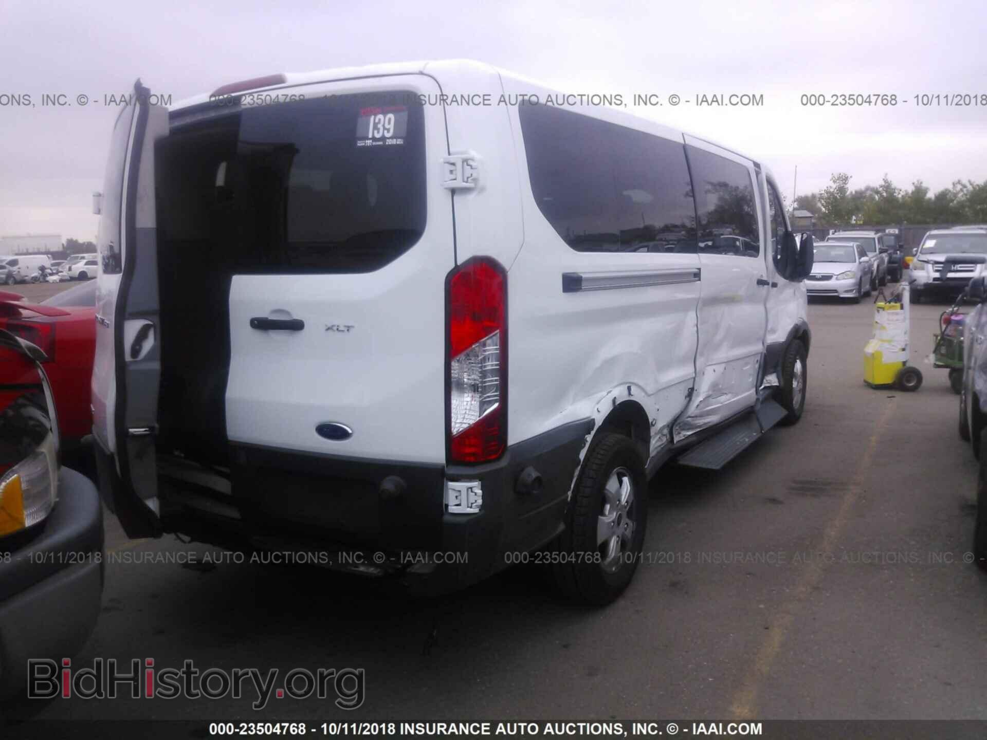 2018 Ford Transit - VIN: 1FBZX2YG7JKB15642 - Фото 4