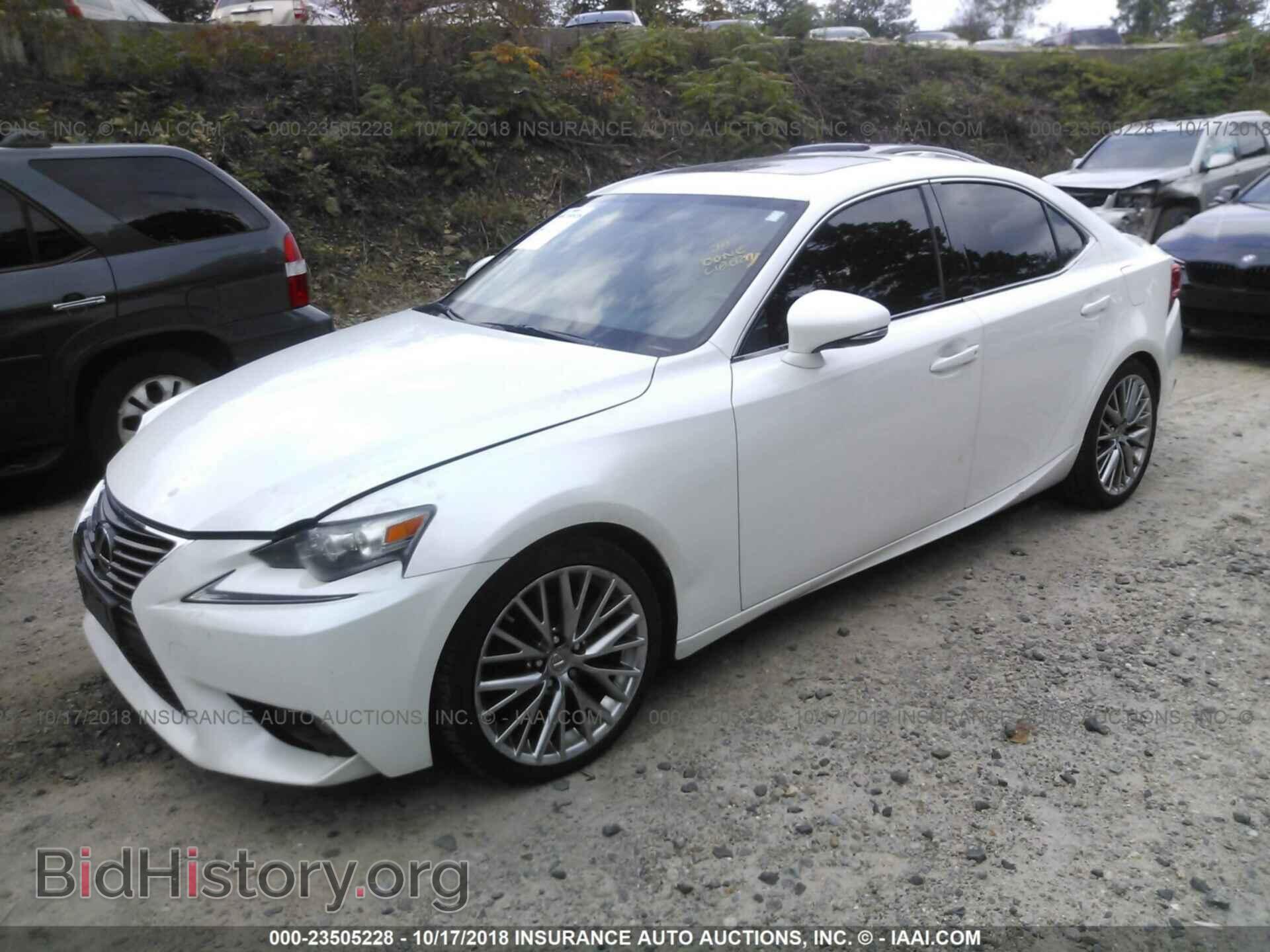 2014 Lexus Is - VIN: JTHCF1D29E5007650 - Photo 2