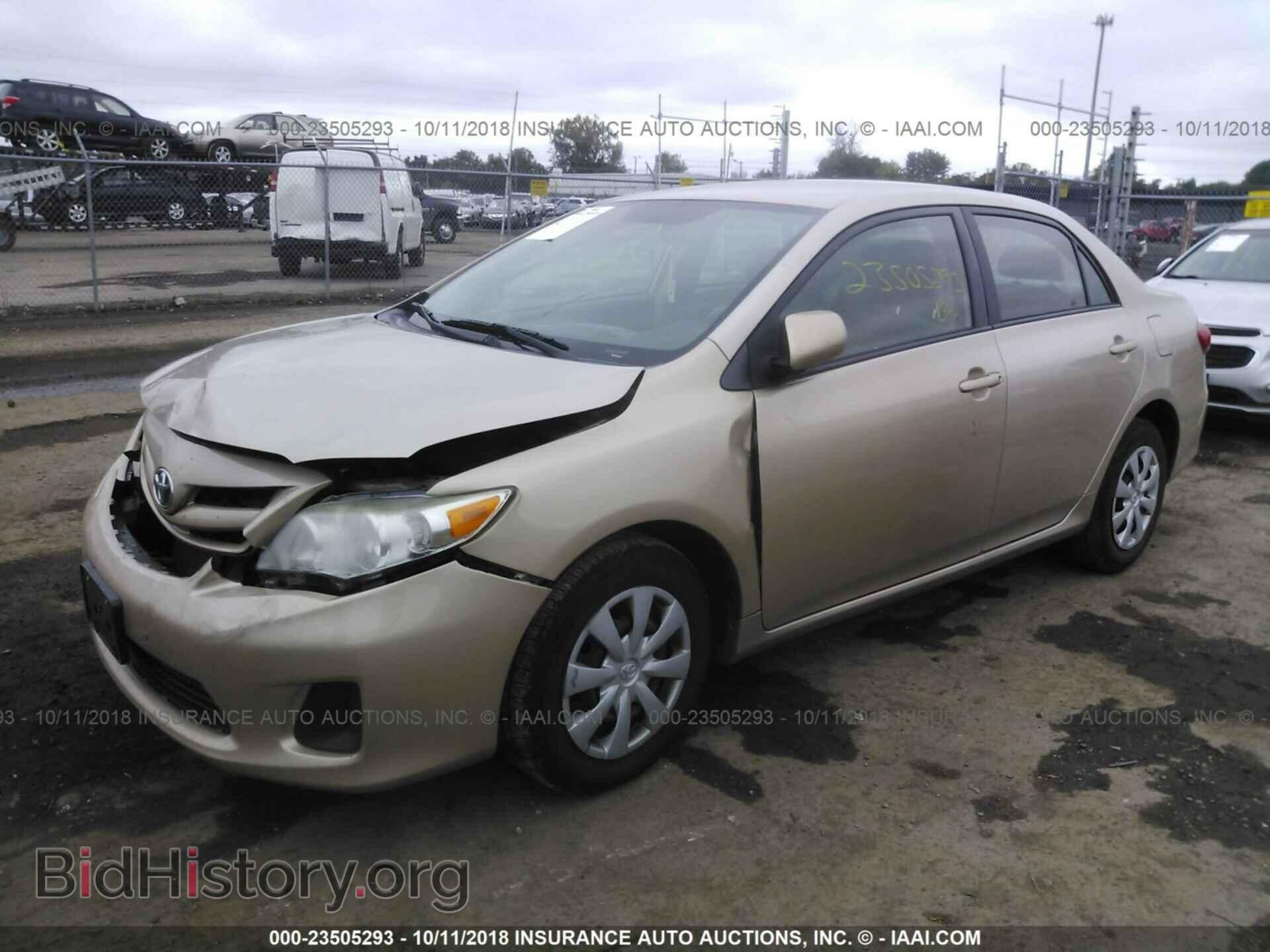 2011 Toyota Corolla - VIN: 2T1BU4EE5BC564471 - Фото 2