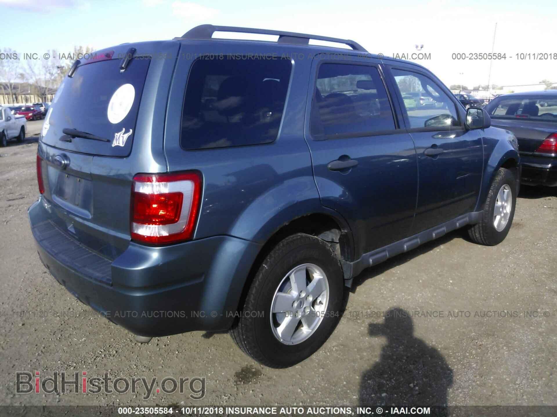 2012 Ford Escape - VIN: 1FMCU0D78CKA29159 - Фото 4