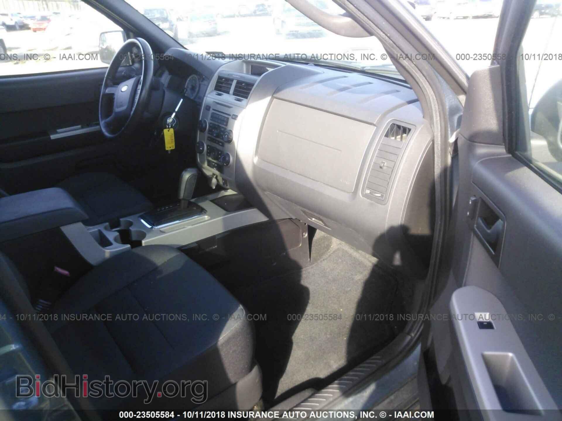 2012 Ford Escape - VIN: 1FMCU0D78CKA29159 - Фото 5