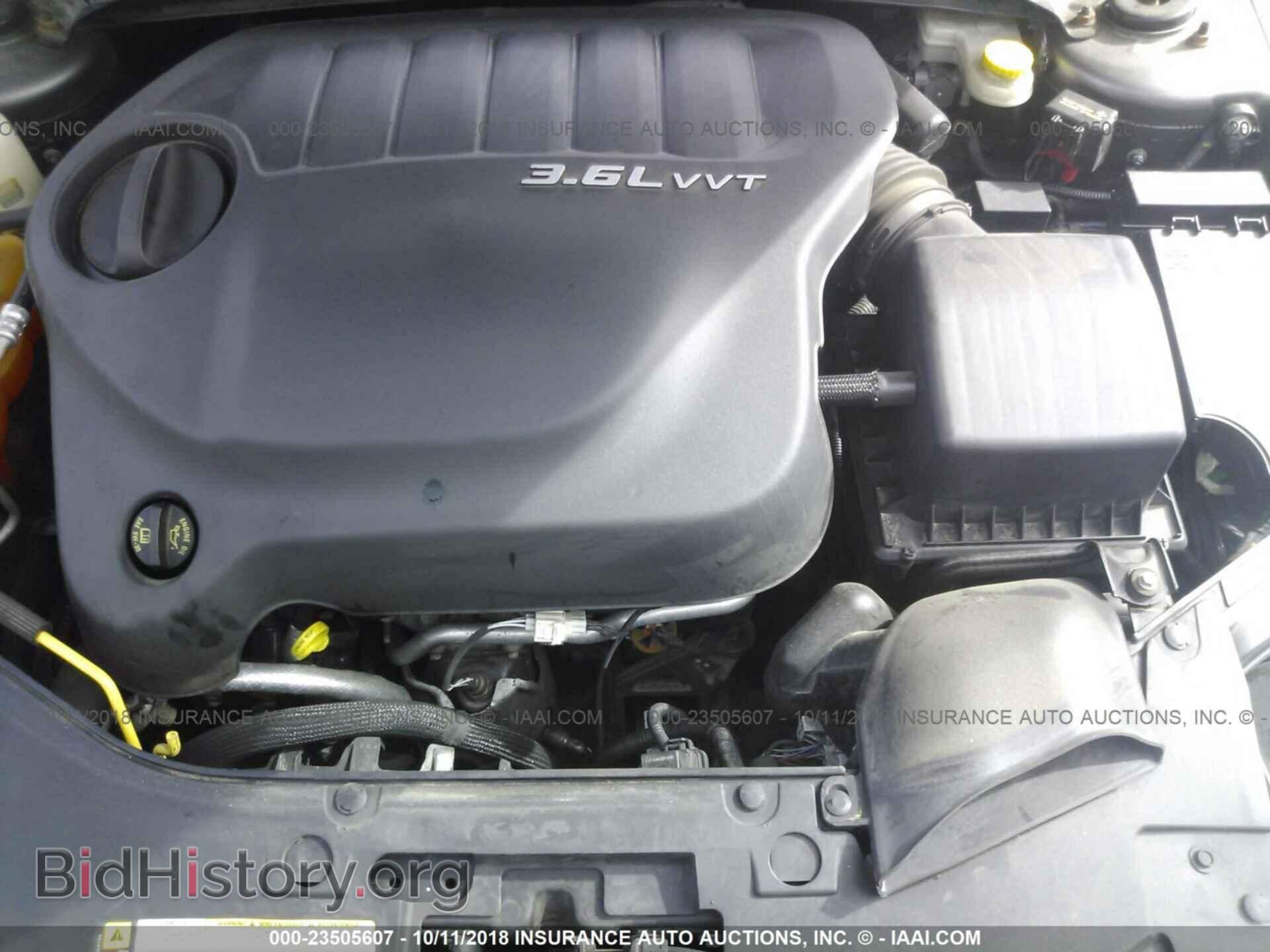 2012 Chrysler 200 - VIN: 1C3CCBCG2CN277513 - Фото 10