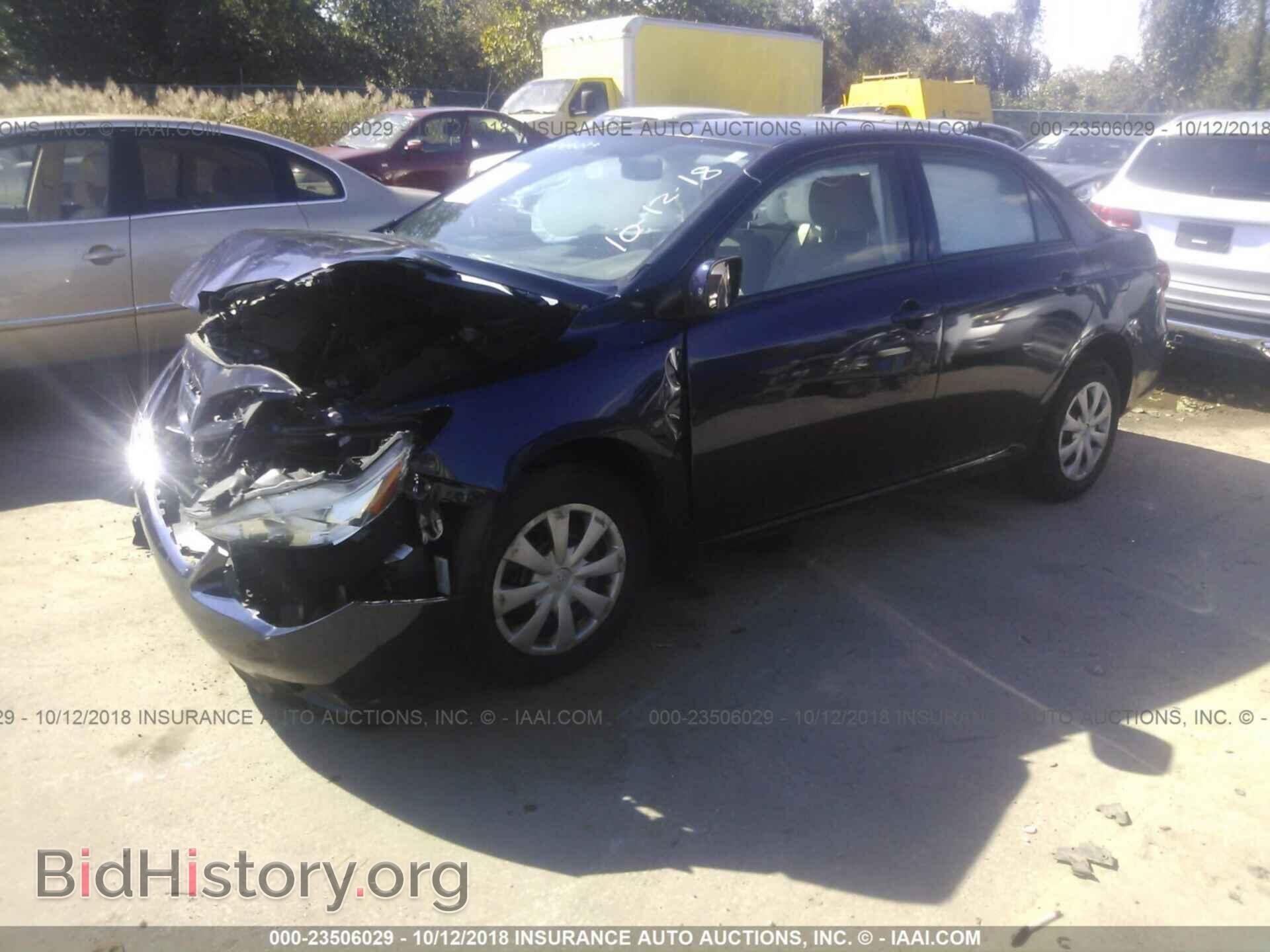 2013 Toyota Corolla - VIN: 2T1BU4EEXDC063661 - Фото 2