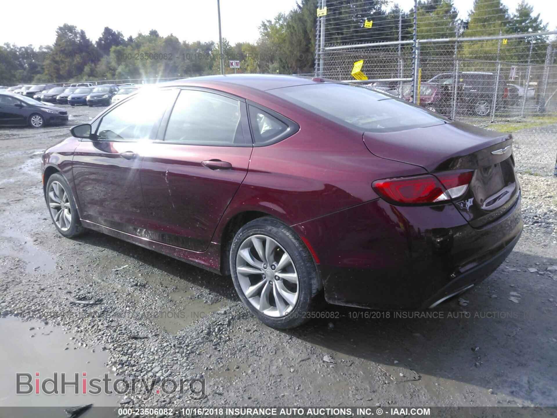 2015 Chrysler 200 - VIN: 1C3CCCBB8FN670772 - Photo 3