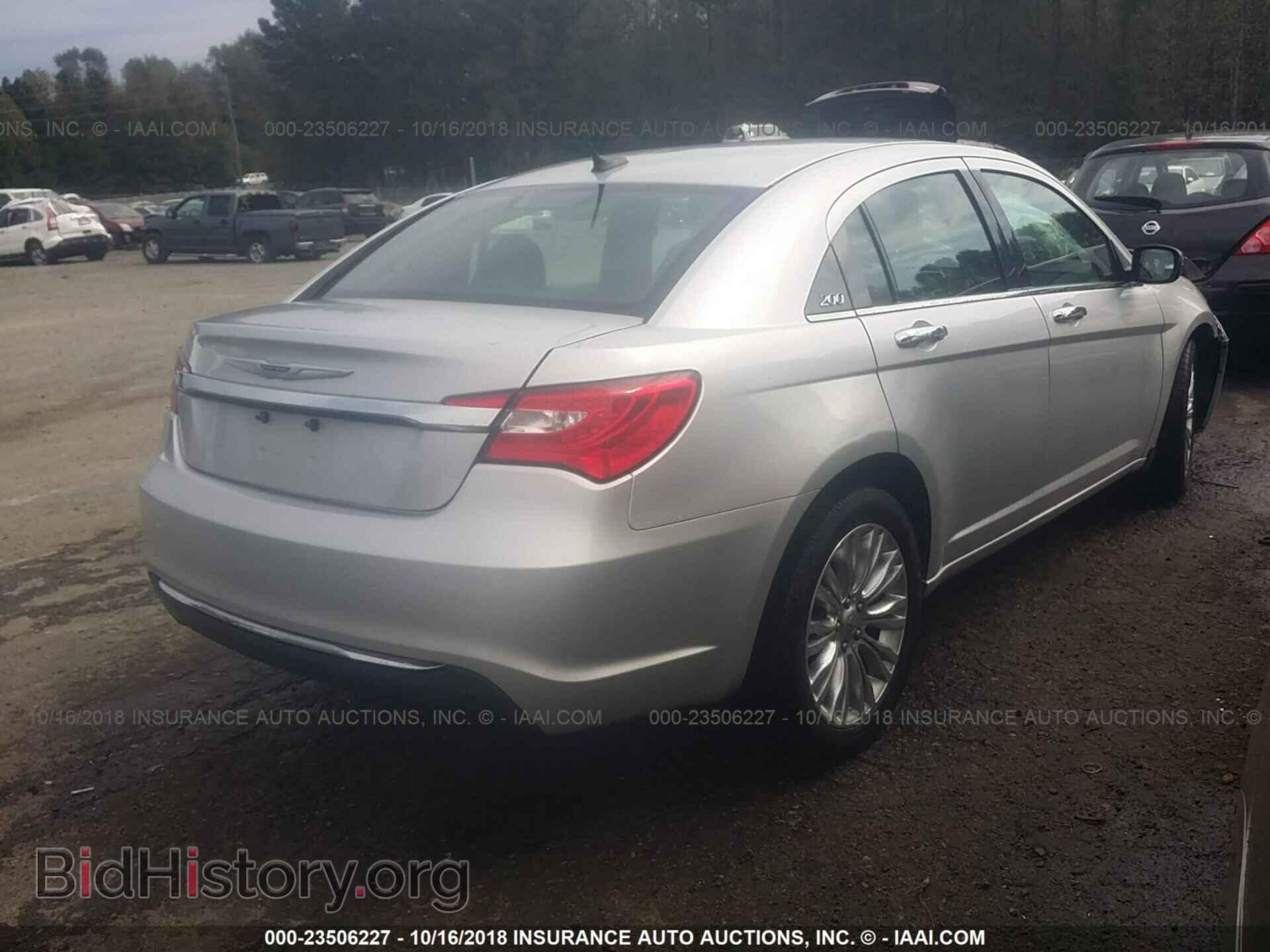 2012 Chrysler 200 - VIN: 1C3CCBCB5CN249497 - Фото 4