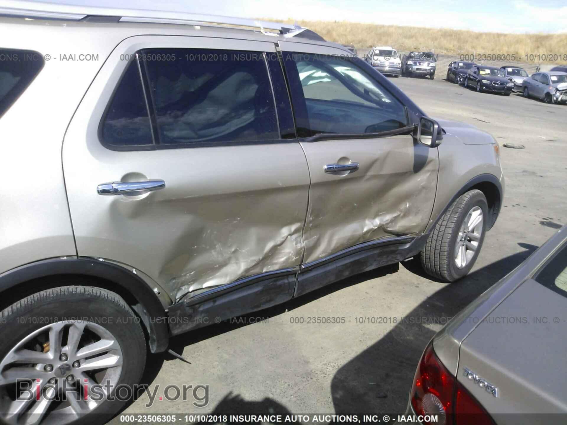 2011 Ford Explorer - VIN: 1FMHK8D88BGA36357 - Фото 6