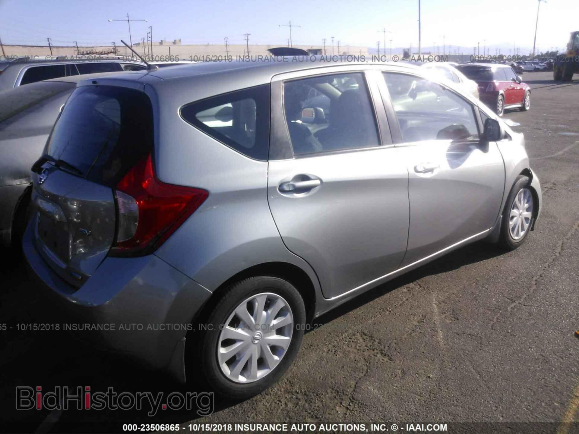 2014 Nissan Versa note - VIN: 3N1CE2CP3EL365367 - Фото 4