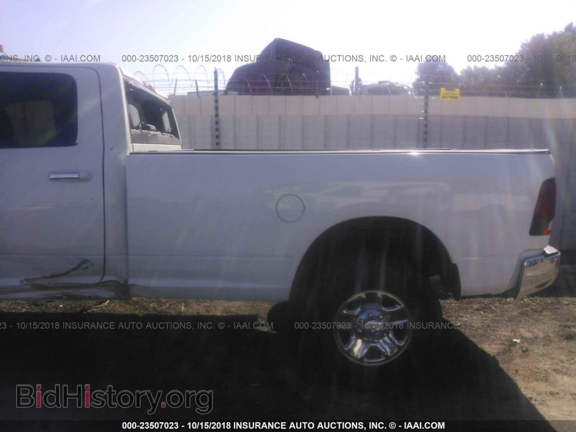 2017 Ram 3500 - VIN: 3C63R3HL1HG576147 - Фото 7