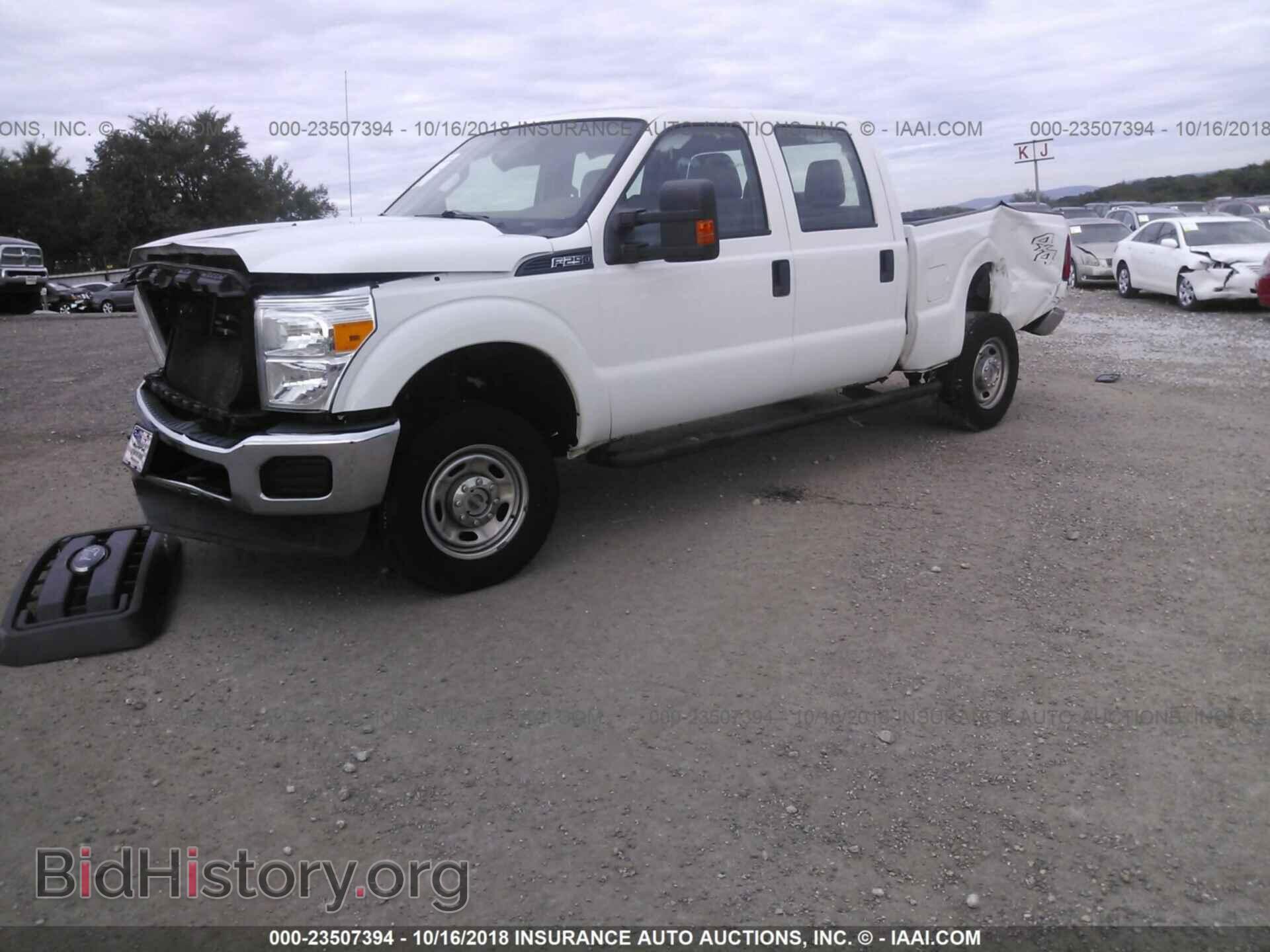 2015 Ford F250 - VIN: 1FT7W2B68FEC52343 - Фото 2