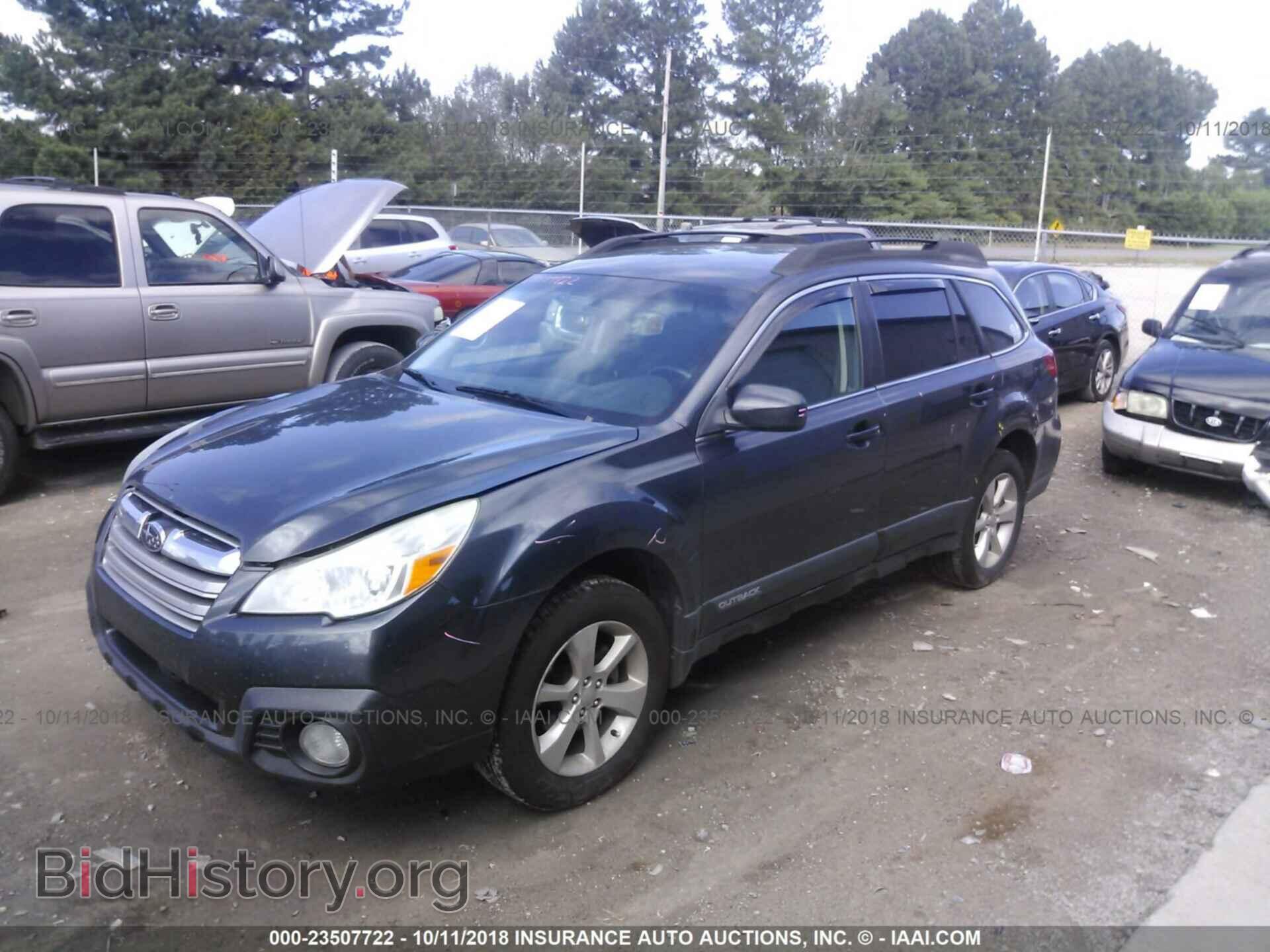 2013 Subaru Outback - VIN: 4S4BRCCC2D3205227 - Фото 2