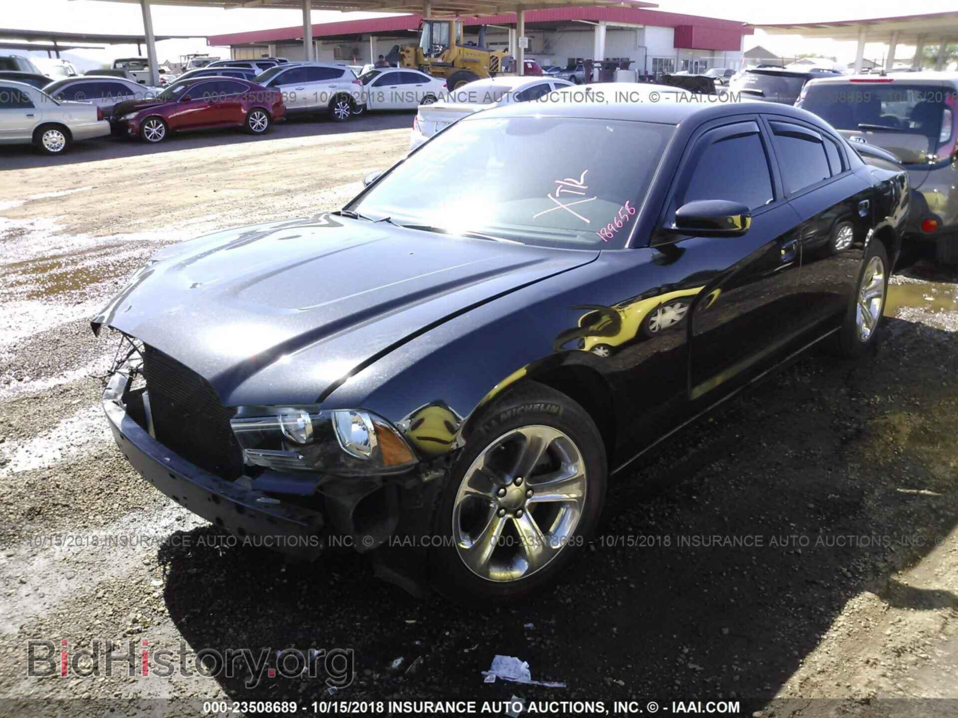 2014 Dodge Charger - VIN: 2C3CDXBG5EH189658 - Фото 2