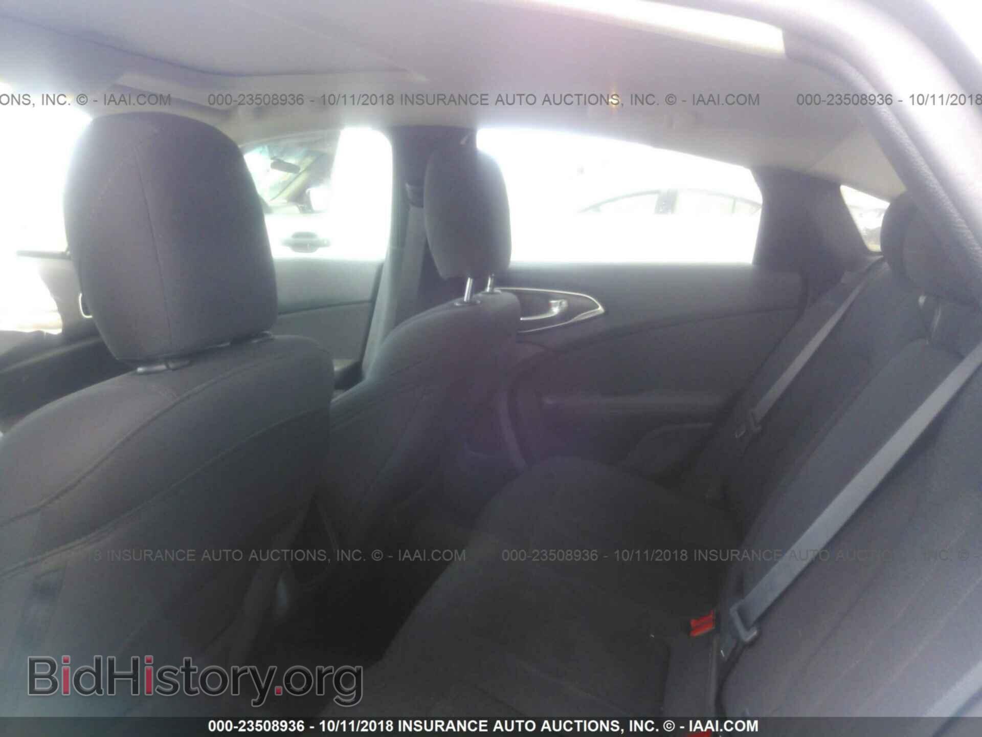 2016 Chrysler 200 - VIN: 1C3CCCAB6GN169253 - Фото 8