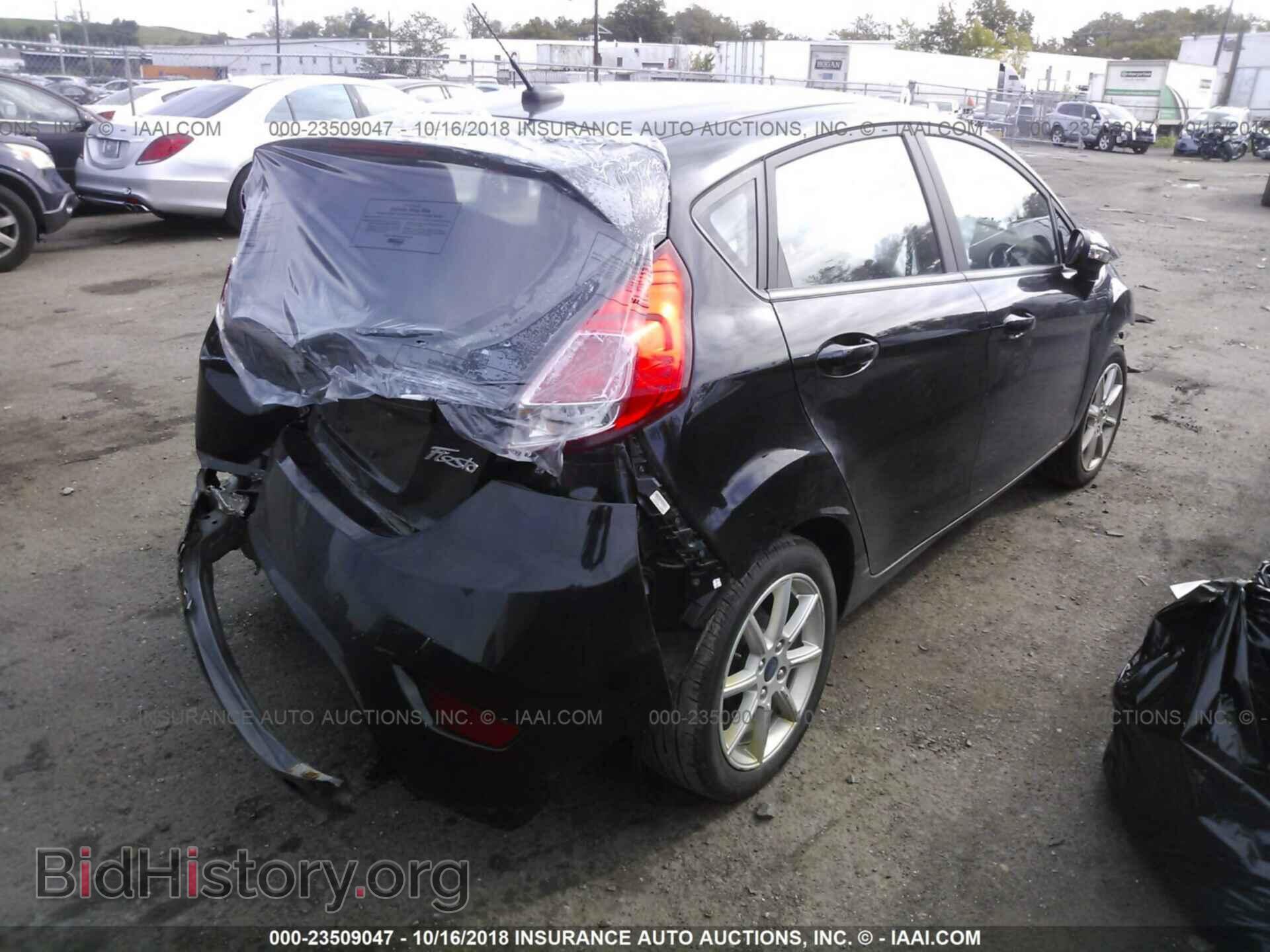 2017 Ford Fiesta - VIN: 3FADP4EJ9HM109139 - Photo 4