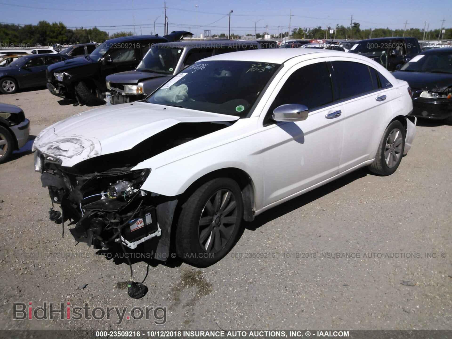2013 CHRYSLER 200 - VIN: 1C3CCBCG5DN527022 - Photo 2