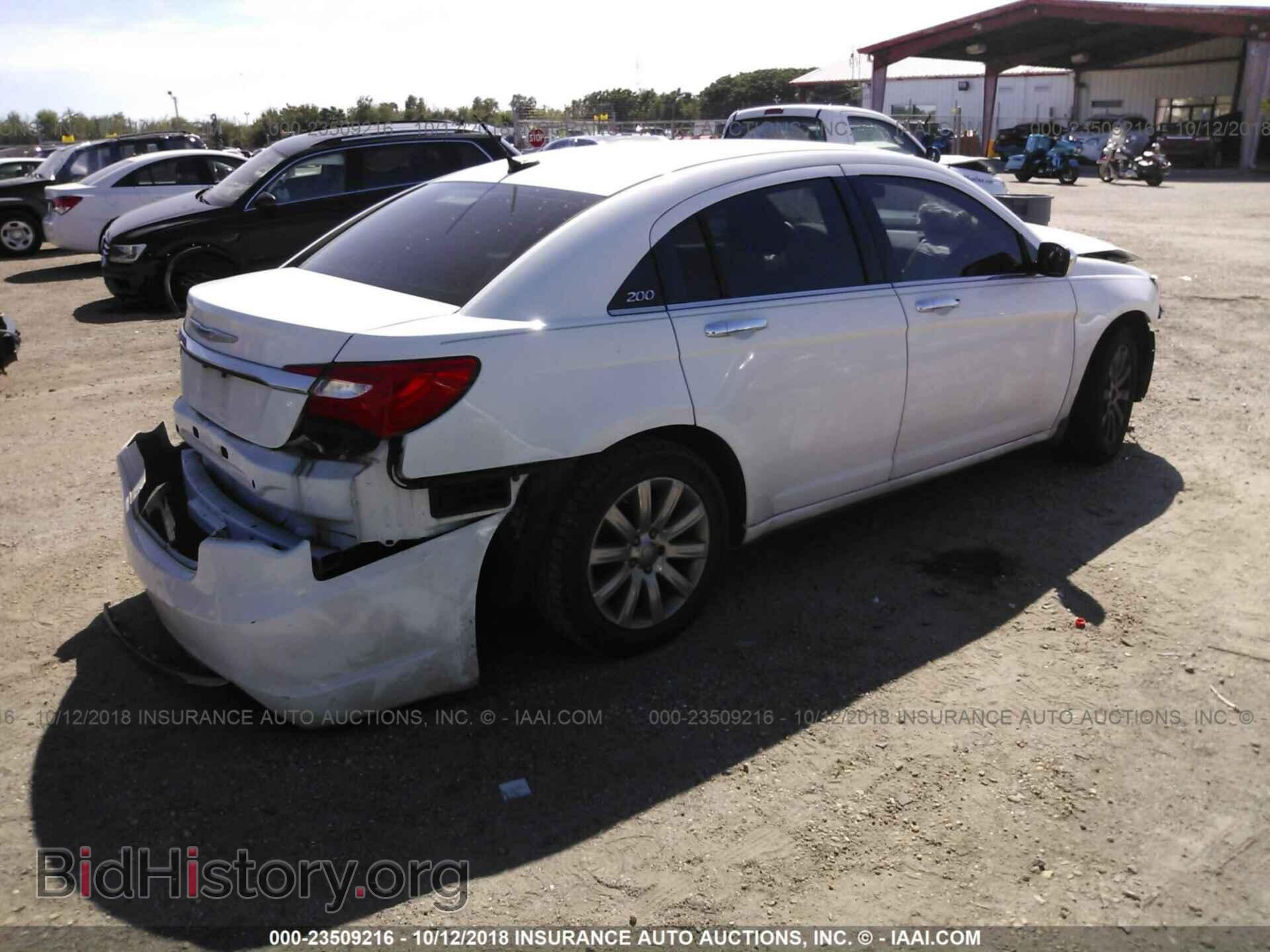 2013 CHRYSLER 200 - VIN: 1C3CCBCG5DN527022 - Photo 4