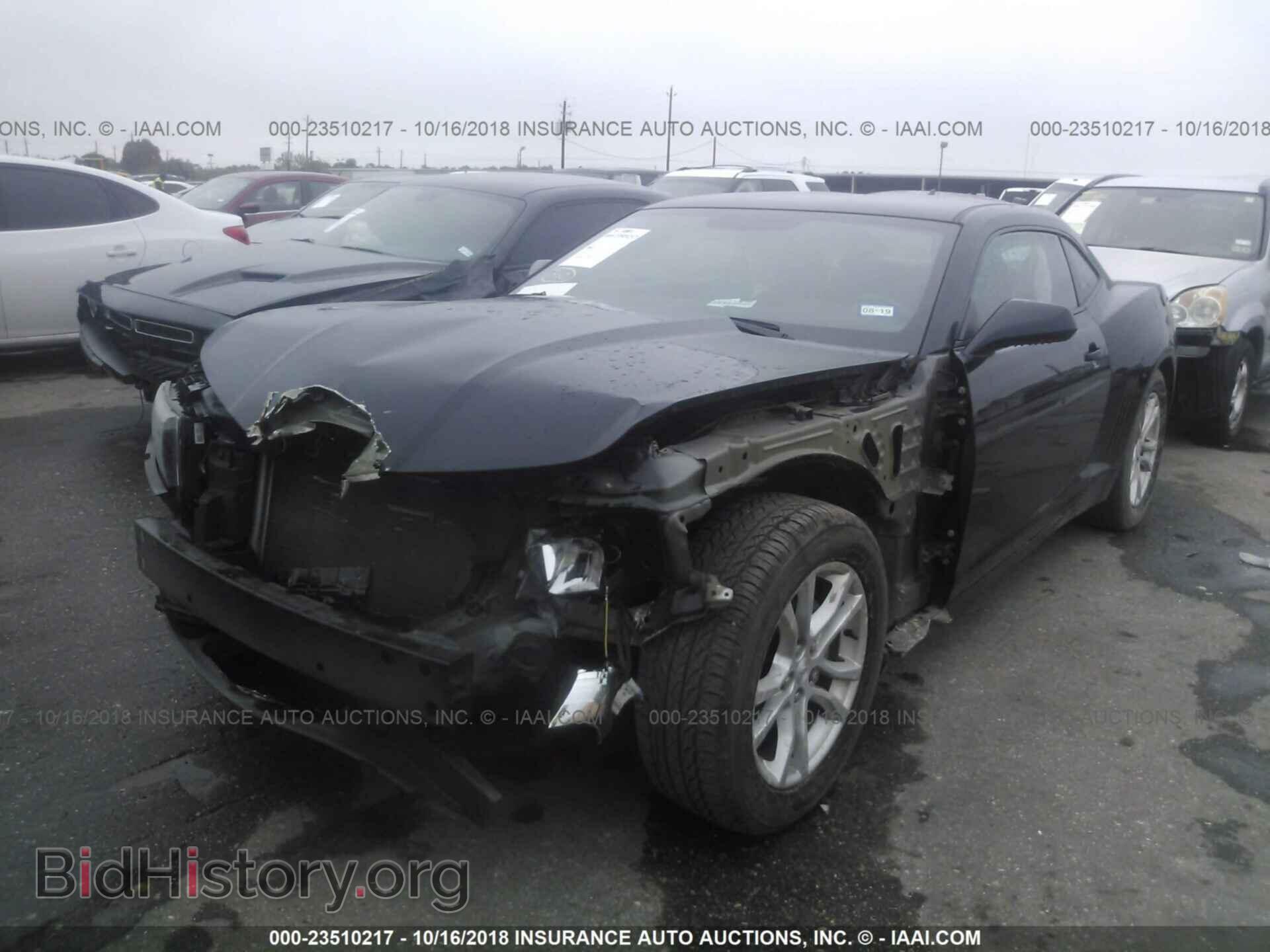 2015 Chevrolet Camaro - VIN: 2G1FD1E33F9203785 - Photo 2