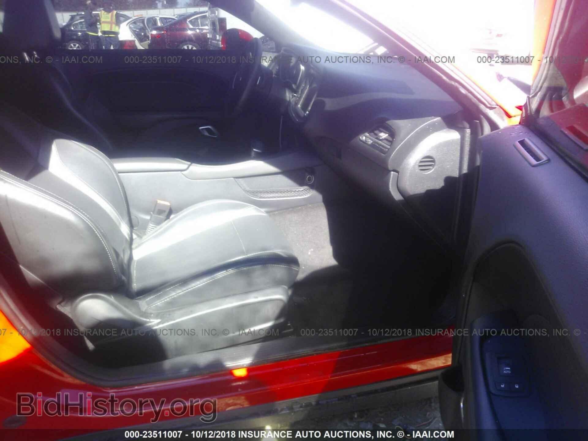 2016 Dodge Challenger - VIN: 2C3CDZBT8GH218520 - Photo 5