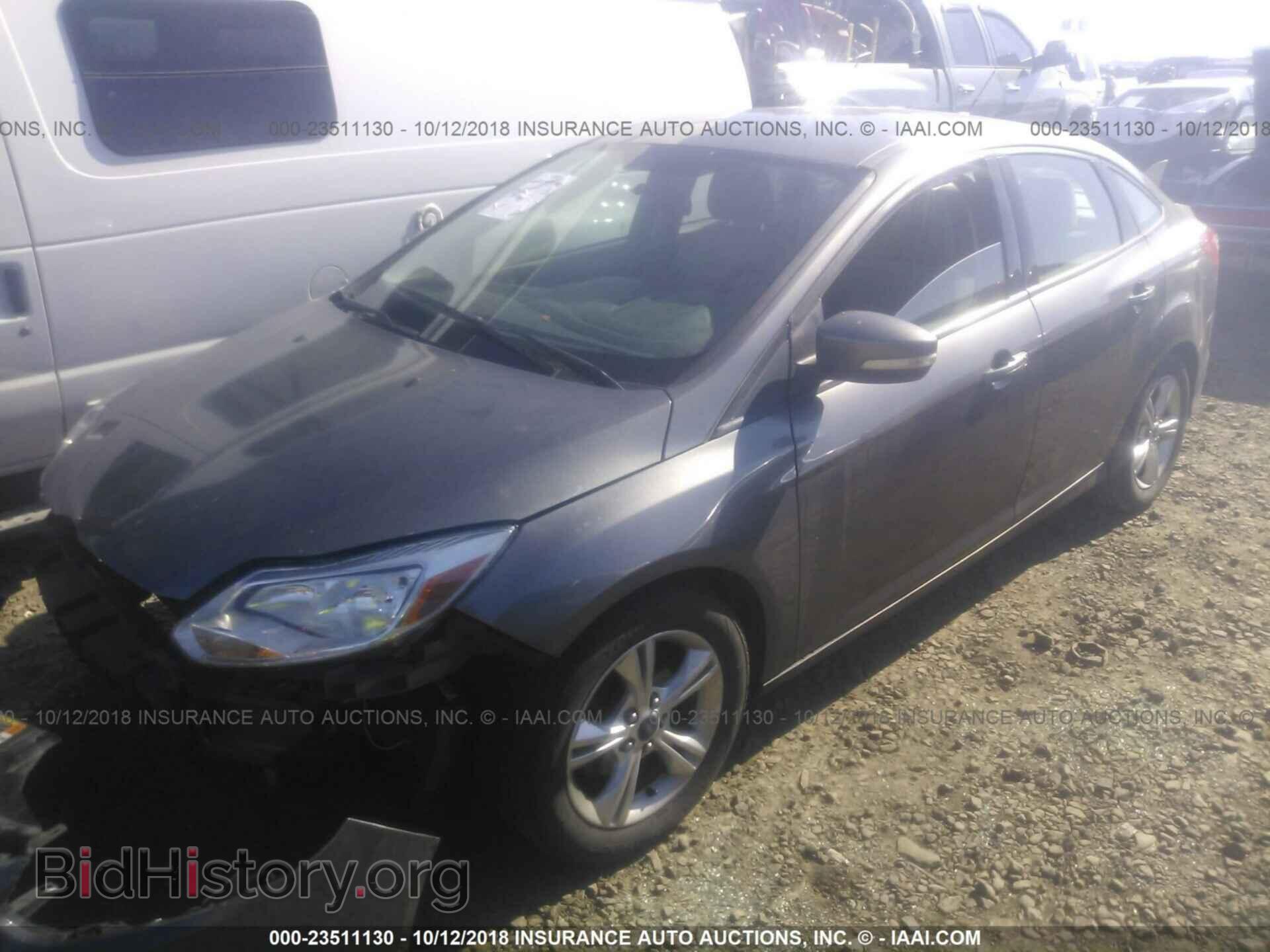 2014 Ford Focus - VIN: 1FADP3F29EL200443 - Фото 2