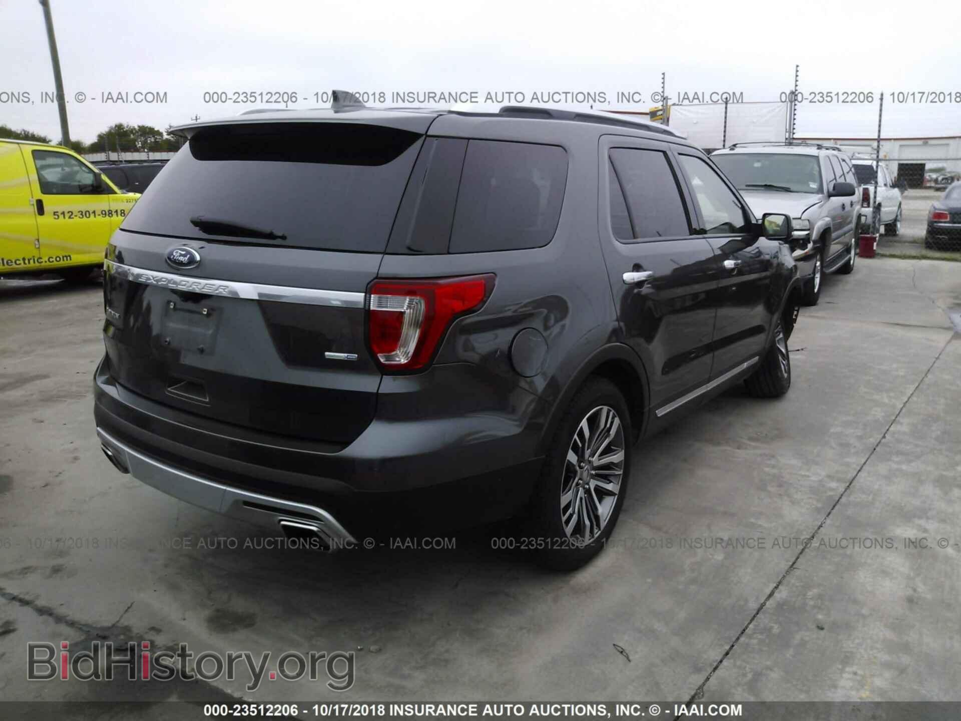 2016 Ford Explorer - VIN: 1FM5K8HT4GGB41471 - Photo 4