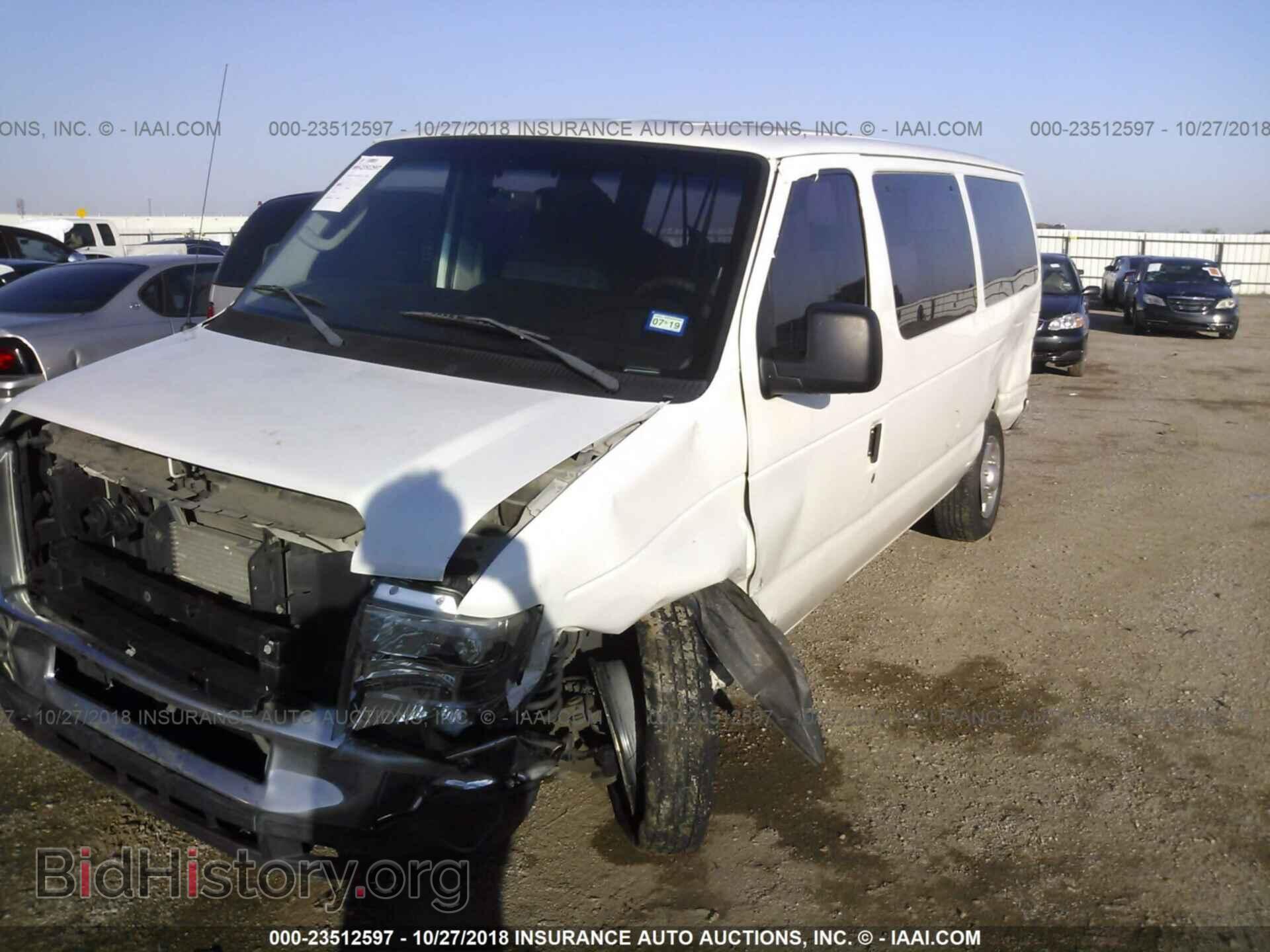 2011 Ford Econoline - VIN: 1FBNE3BLXBDB12983 - Photo 2