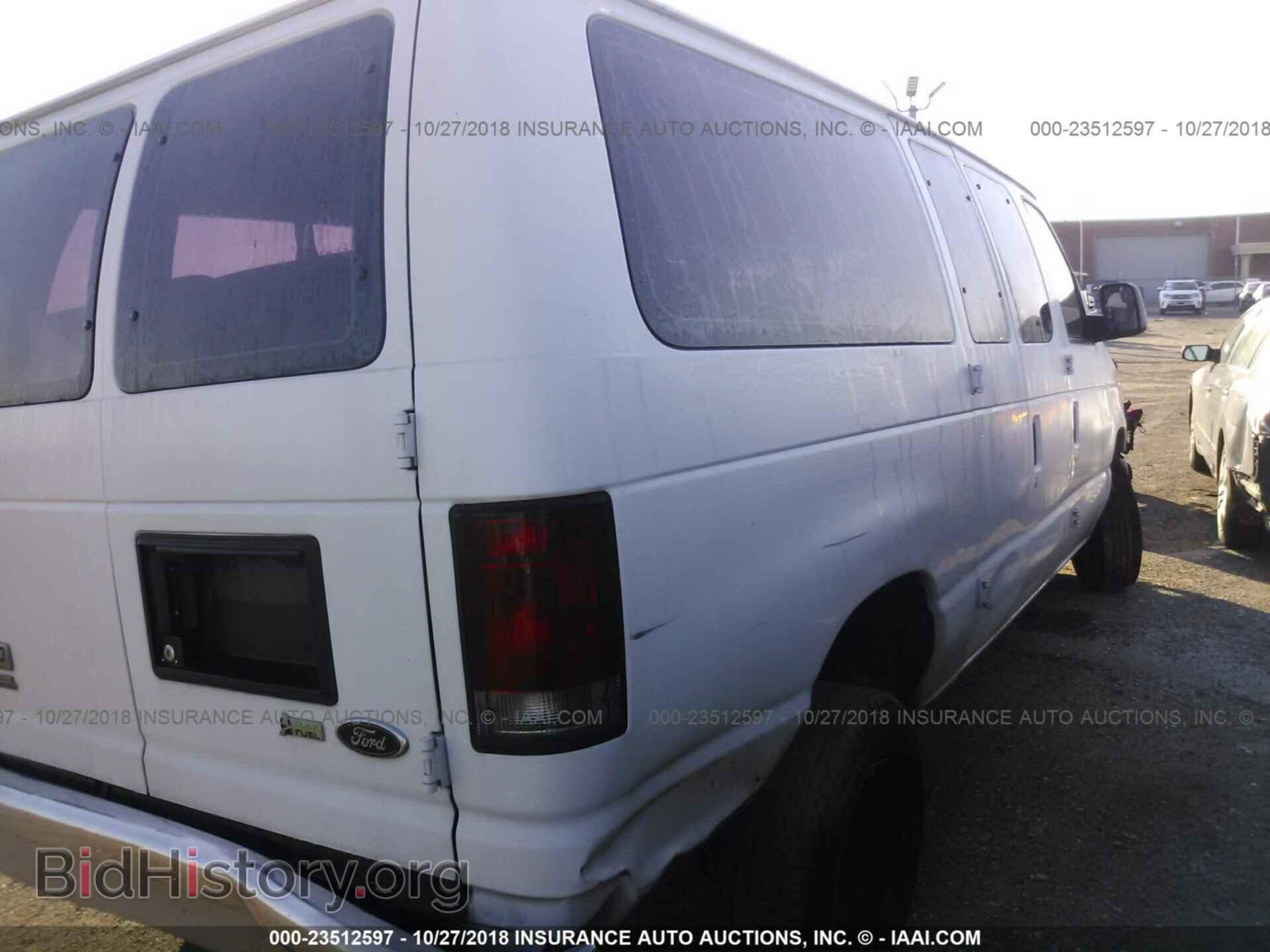 2011 Ford Econoline - VIN: 1FBNE3BLXBDB12983 - Photo 4