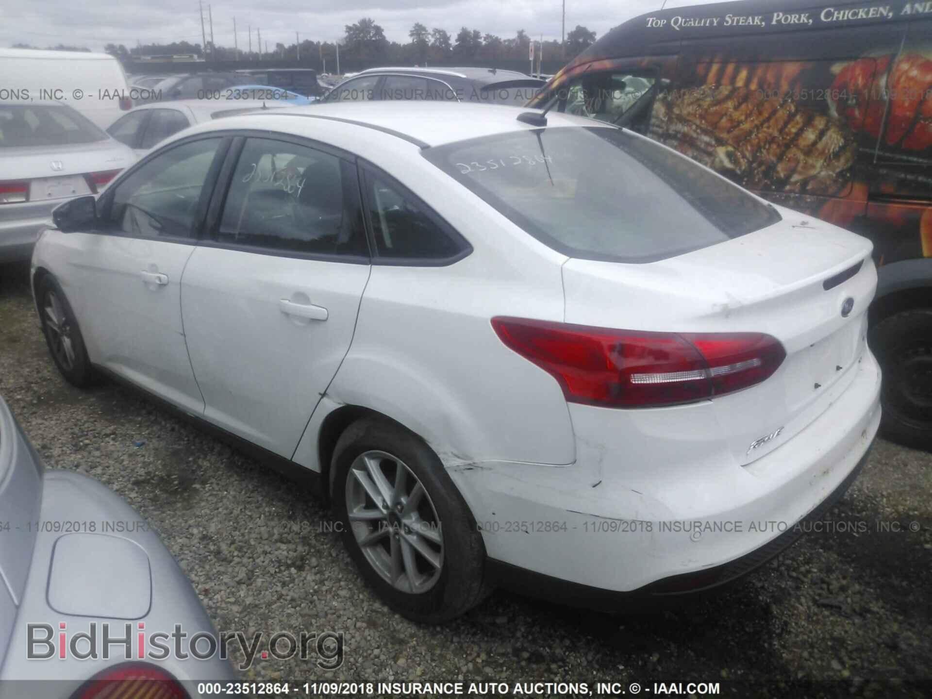 2015 Ford Focus - VIN: 1FADP3F25FL251777 - Фото 3