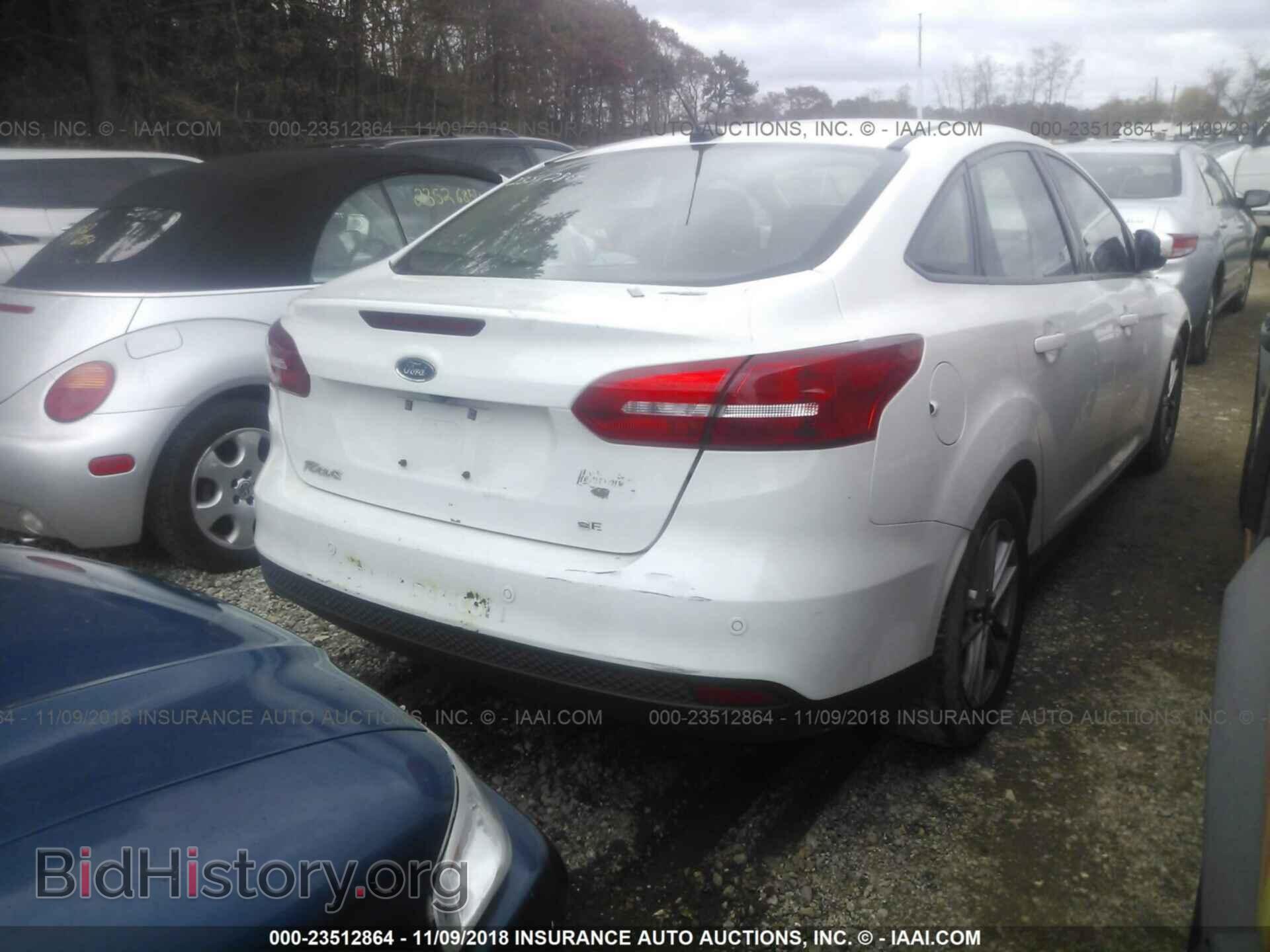 2015 Ford Focus - VIN: 1FADP3F25FL251777 - Фото 4