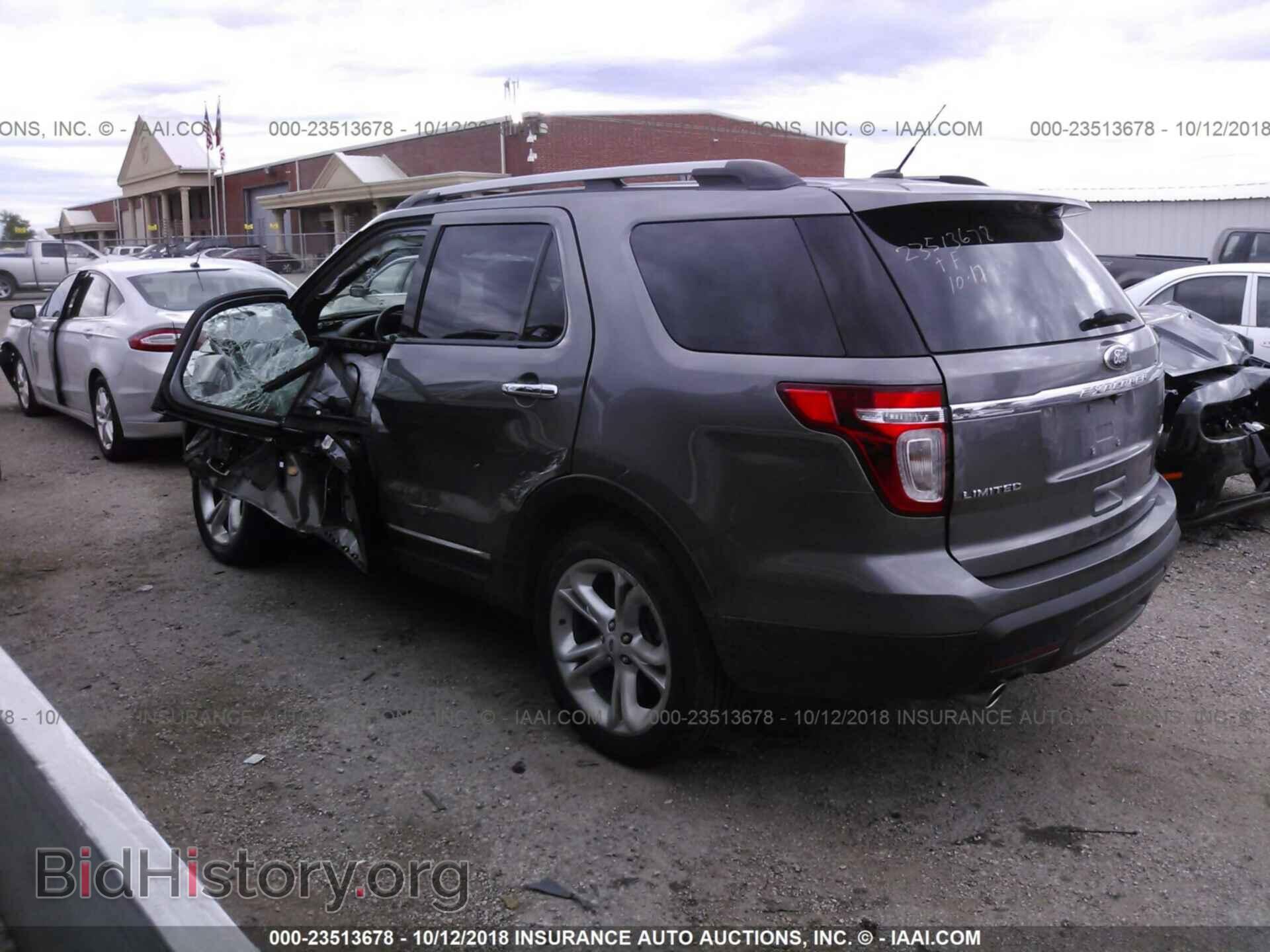2014 Ford Explorer - VIN: 1FM5K7F80EGB11812 - Фото 3