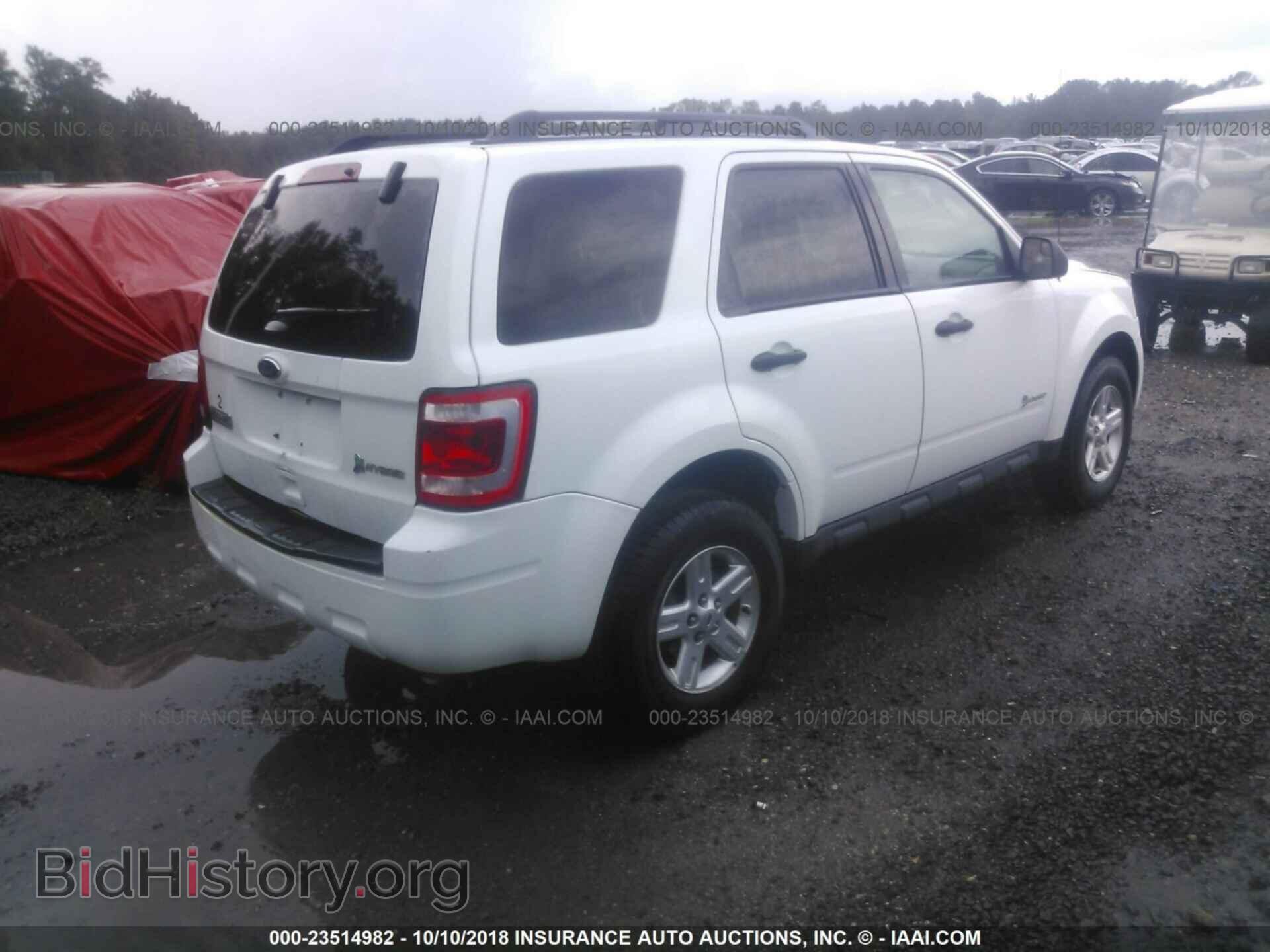 2011 Ford Escape - VIN: 1FMCU4K31BKB60469 - Фото 4