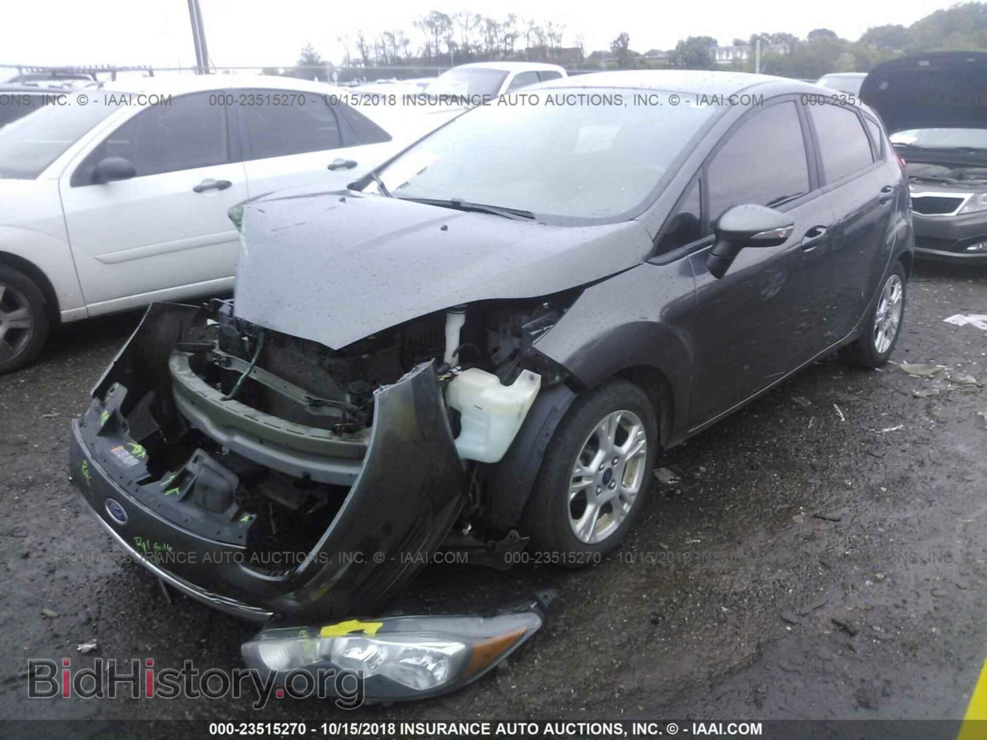 2015 Ford Fiesta - VIN: 3FADP4EJ1FM202718 - Фото 2